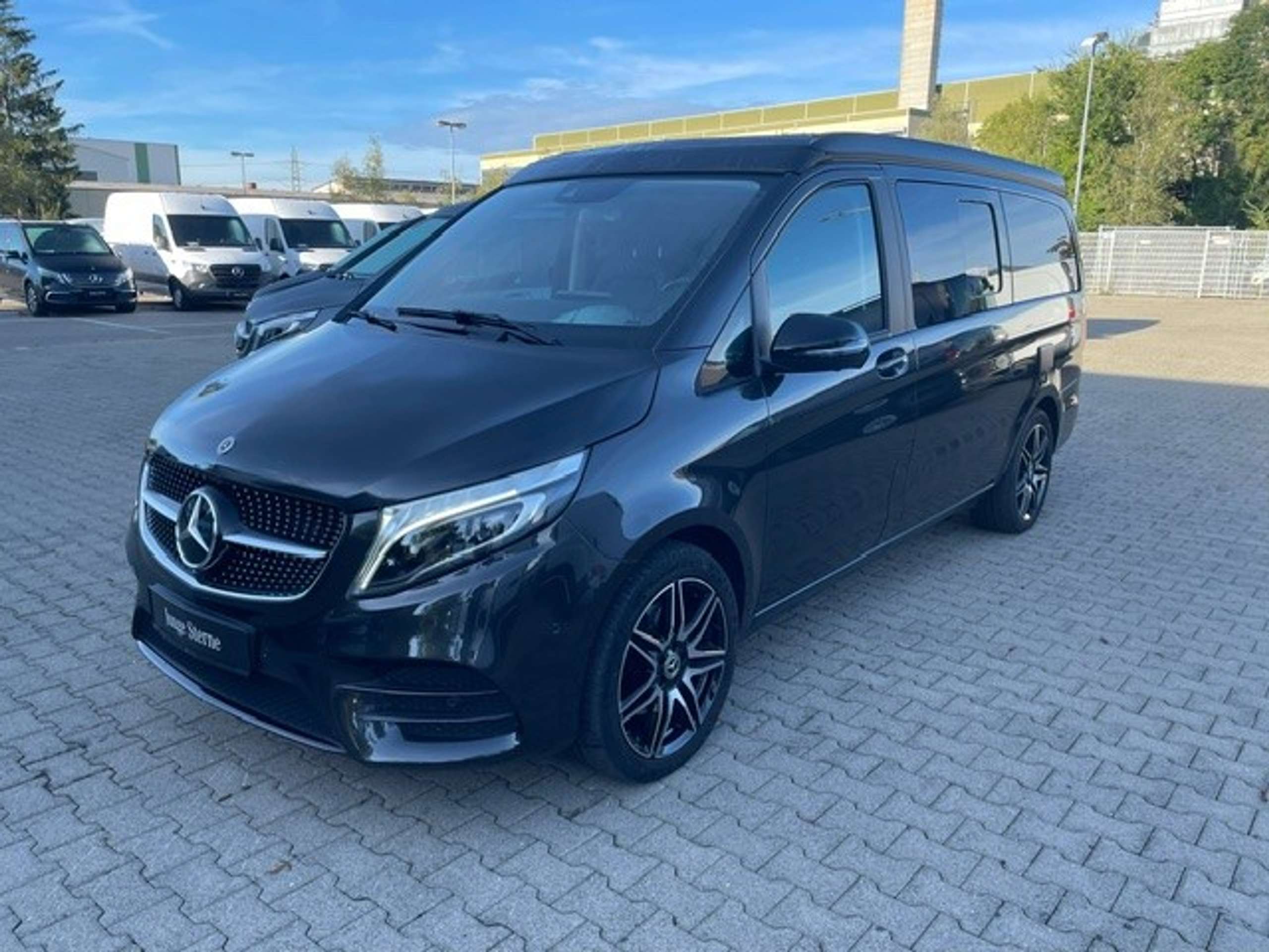 Mercedes-Benz - V 300