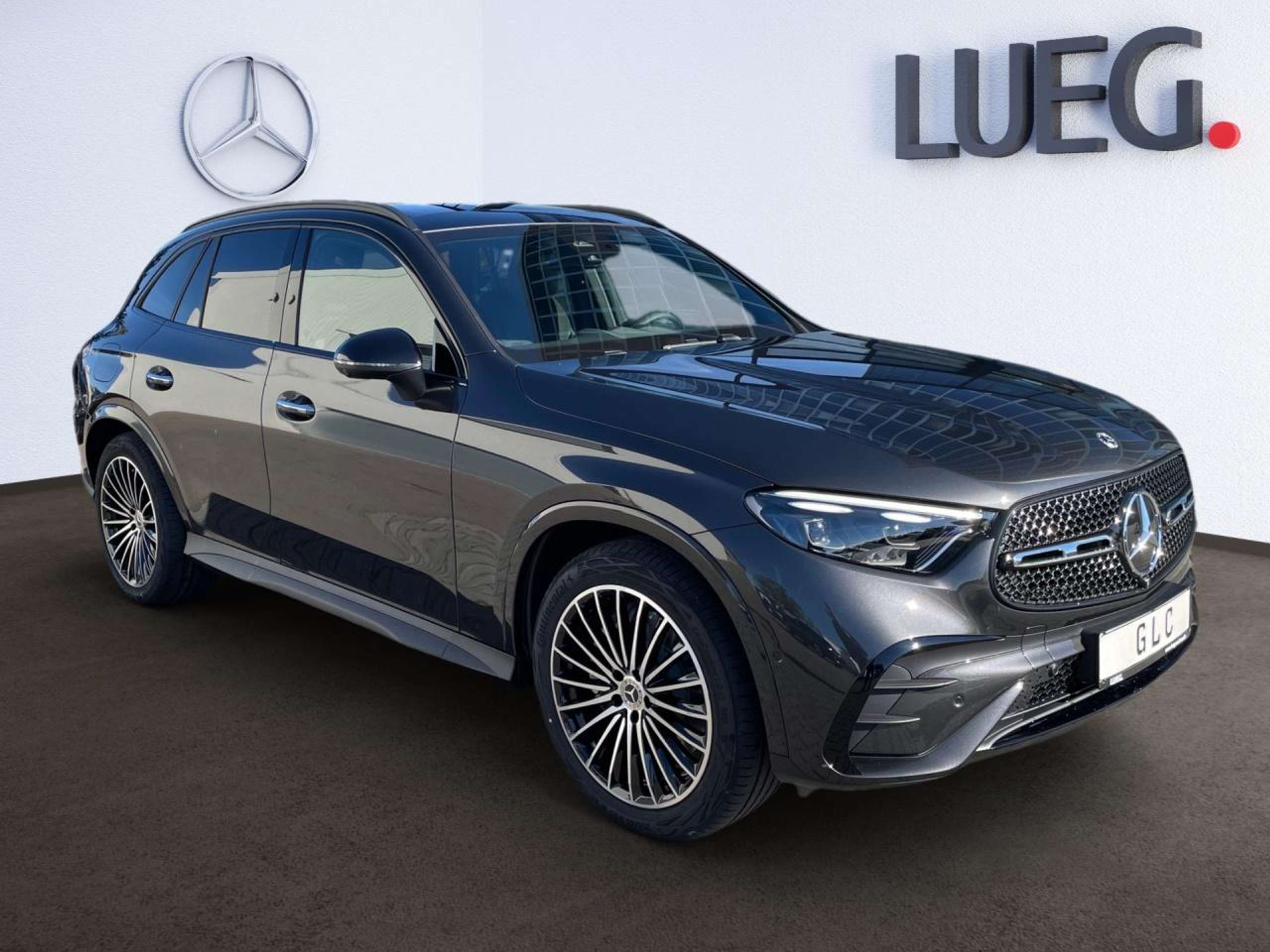 Mercedes-Benz - GLC 220