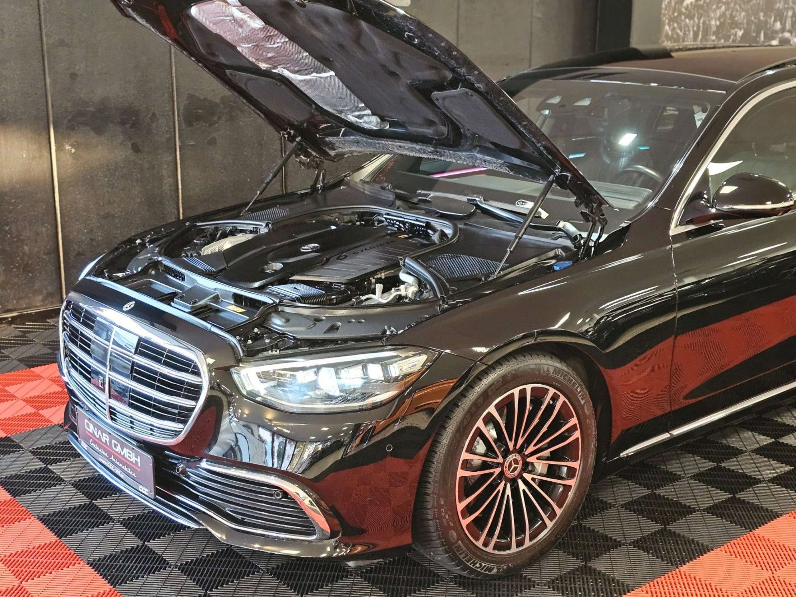 Mercedes-Benz - S 350