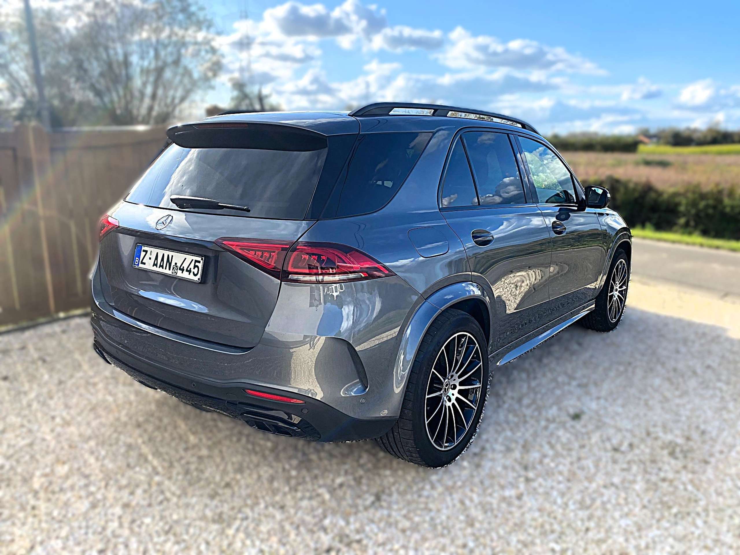 Mercedes-Benz - GLE 350