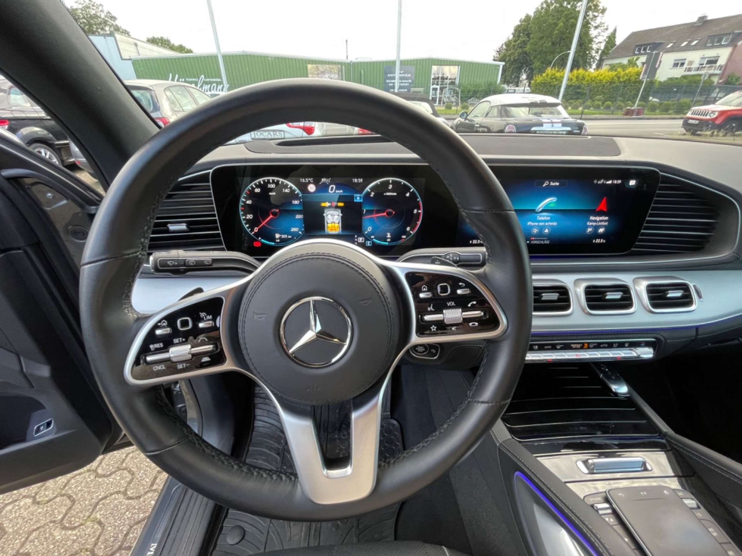 Mercedes-Benz - GLE 400