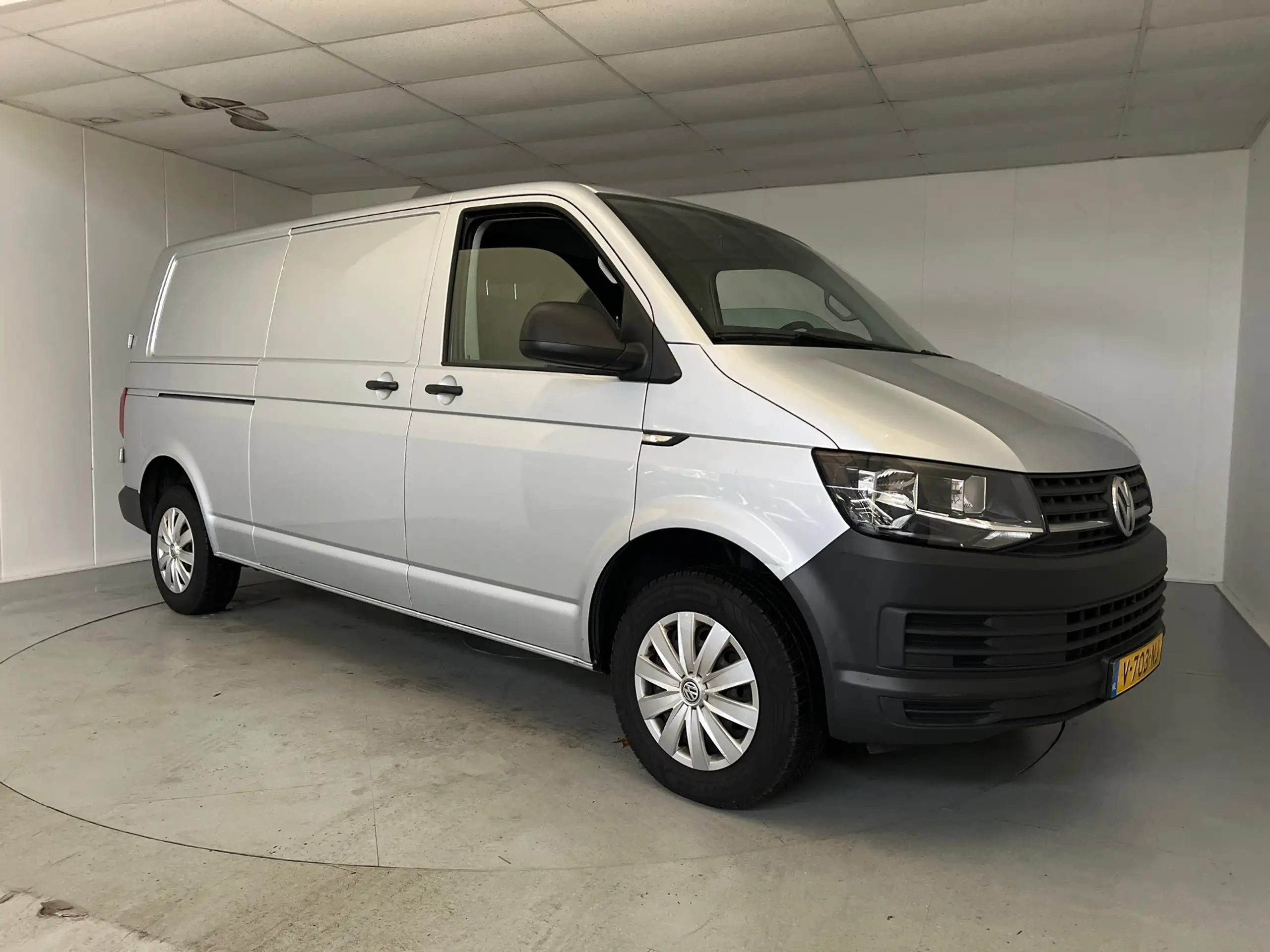 Volkswagen - Transporter