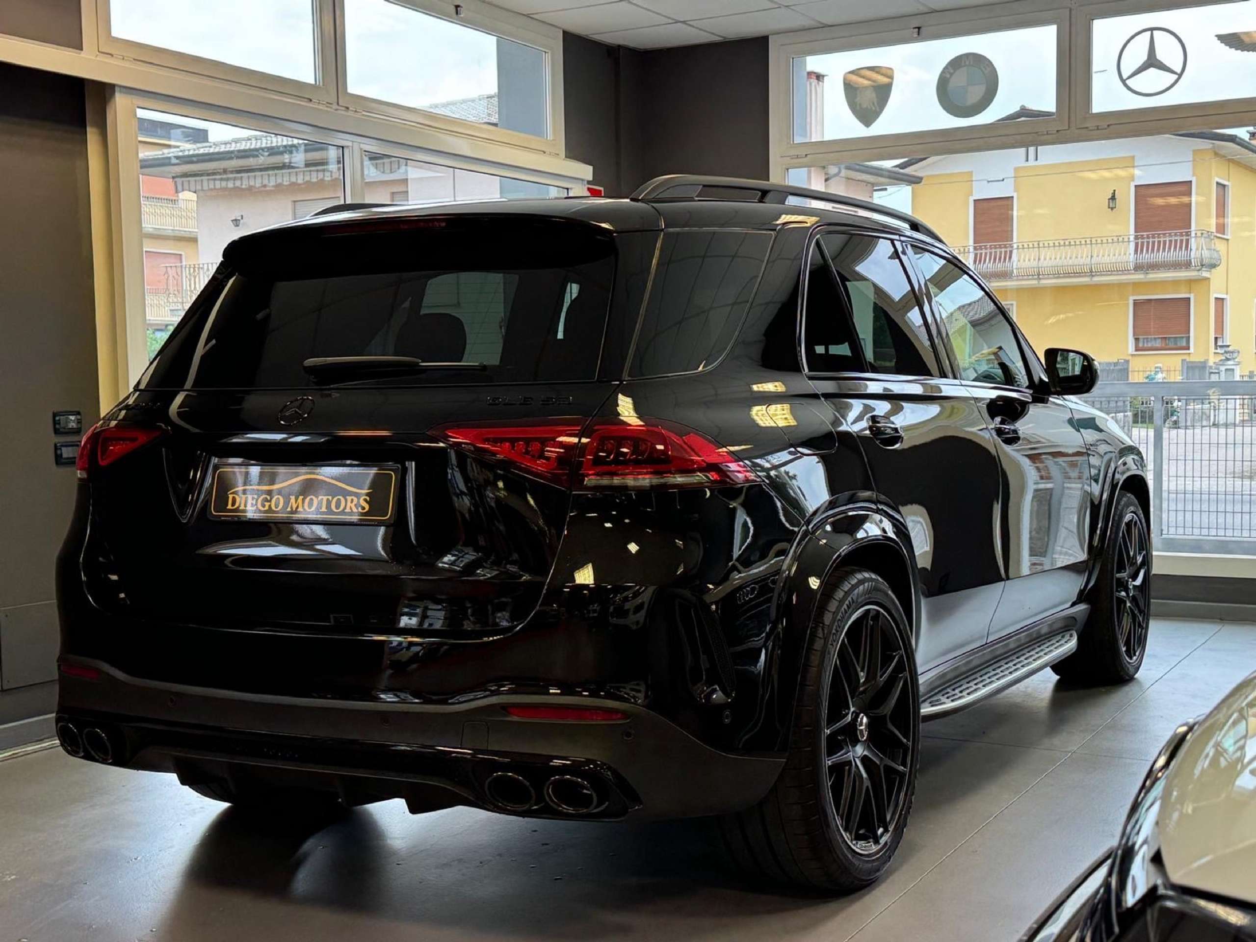 Mercedes-Benz - GLE 53 AMG