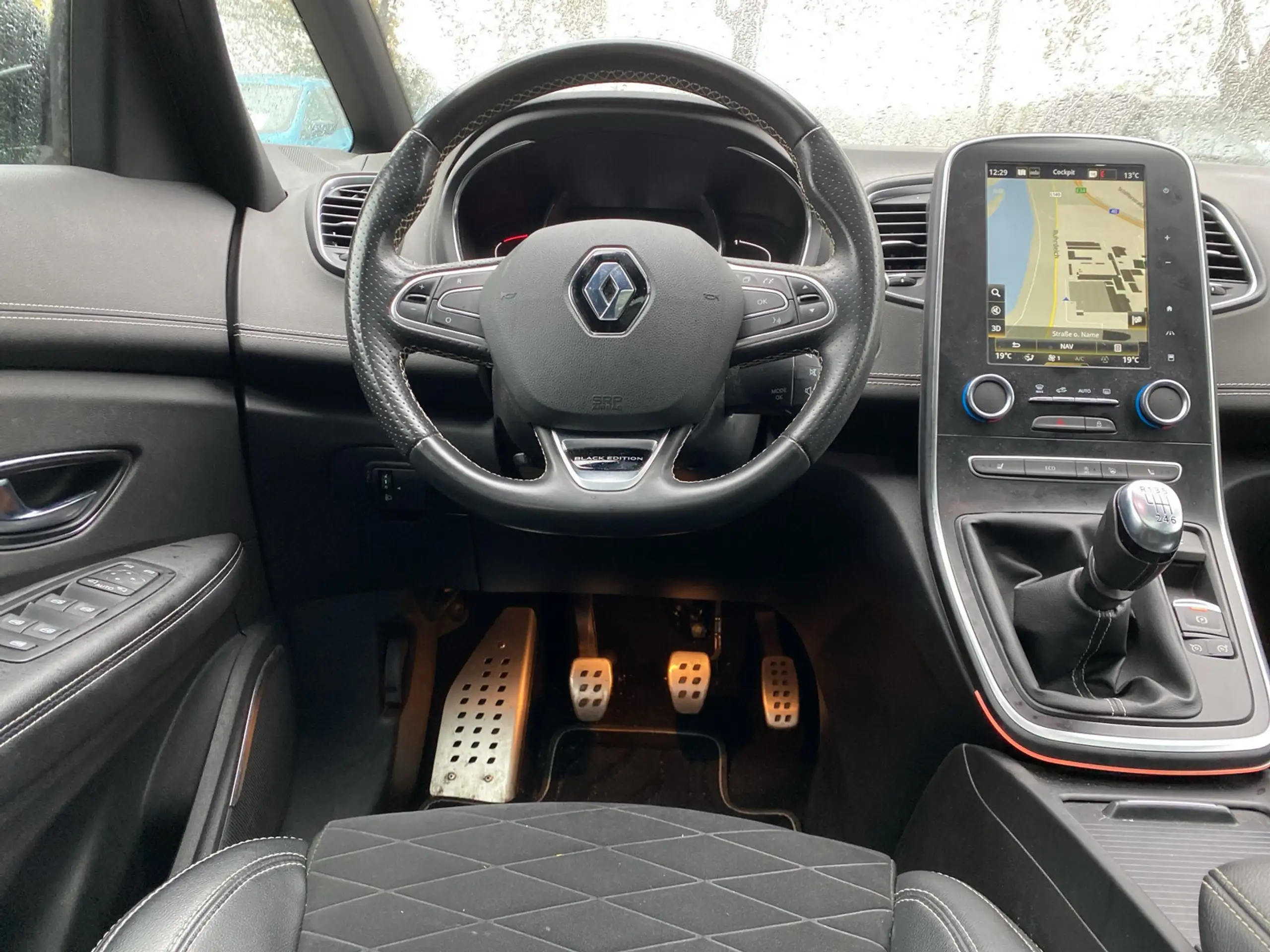 Renault - Scenic