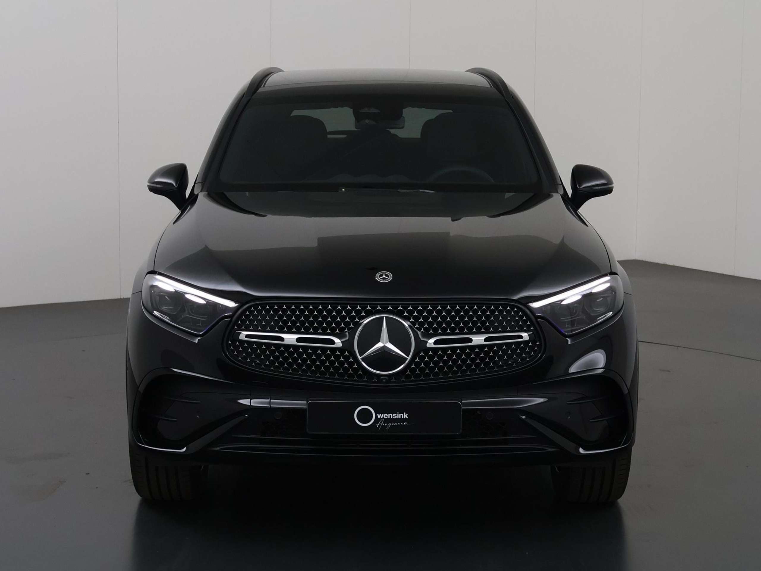 Mercedes-Benz - GLC 300