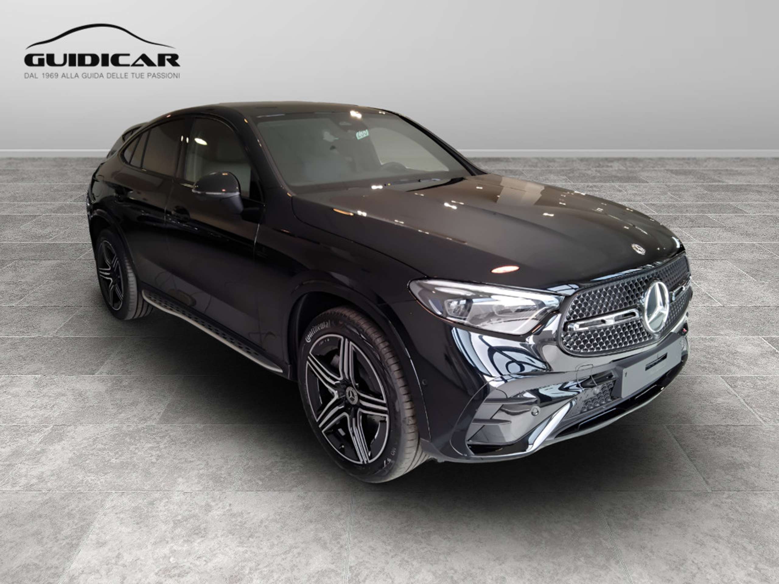 Mercedes-Benz - GLC 300