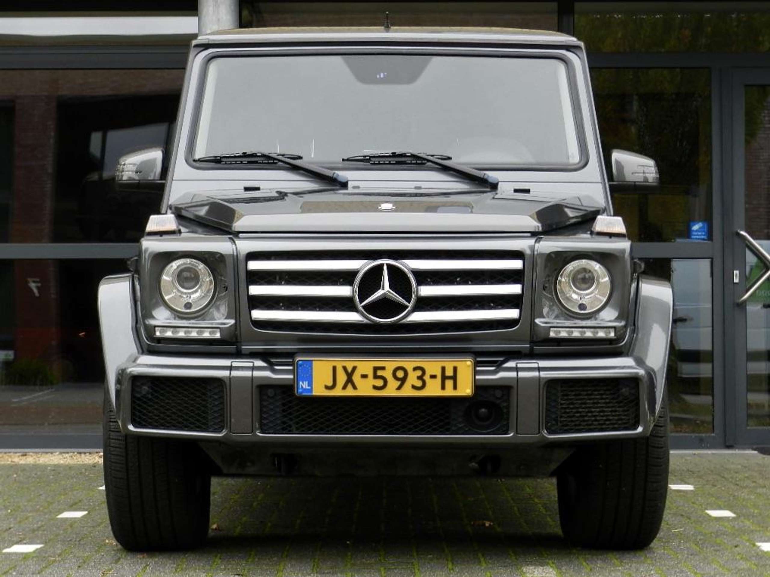 Mercedes-Benz - G 350