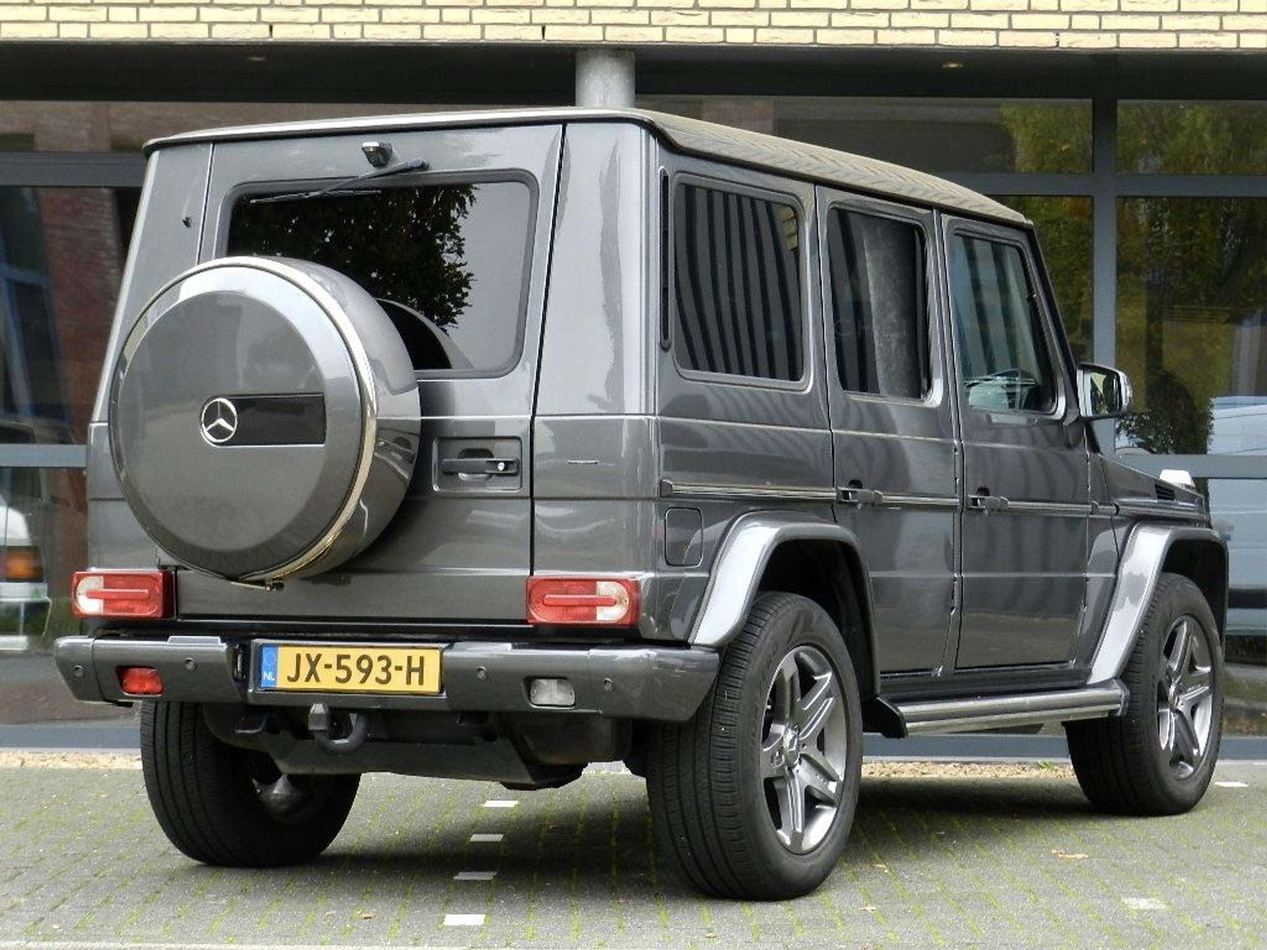 Mercedes-Benz - G 350