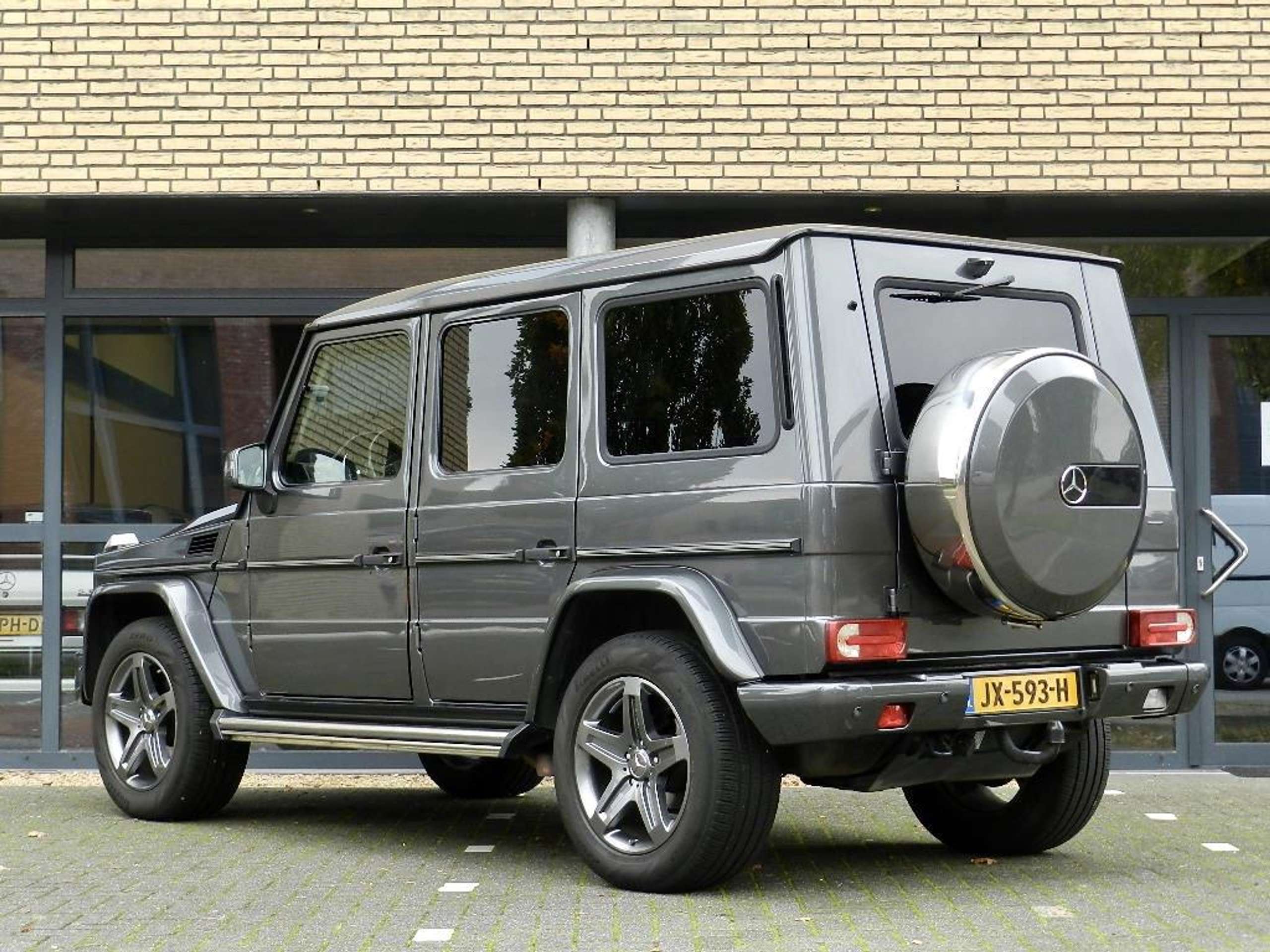 Mercedes-Benz - G 350