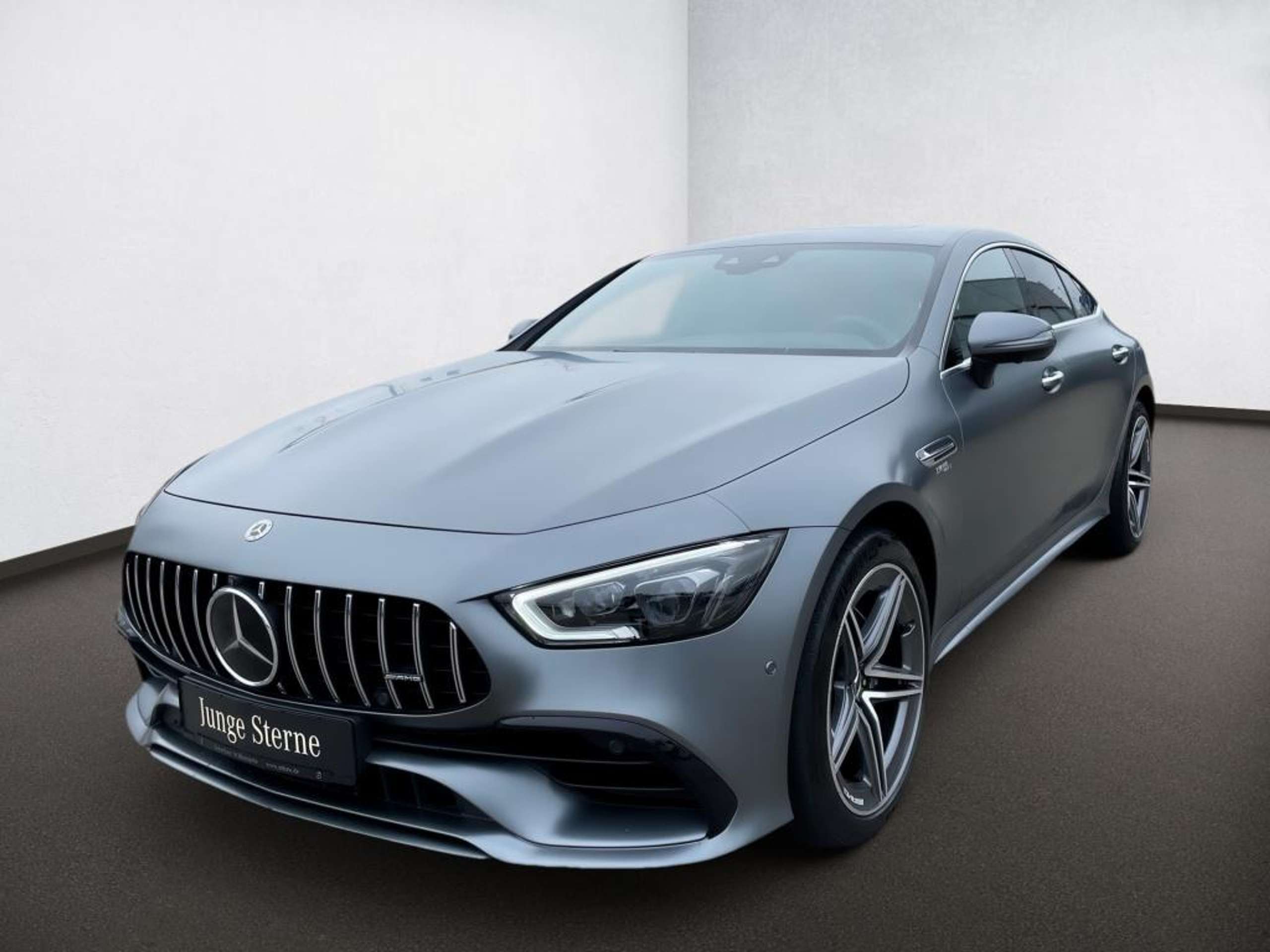 Mercedes-Benz - AMG GT