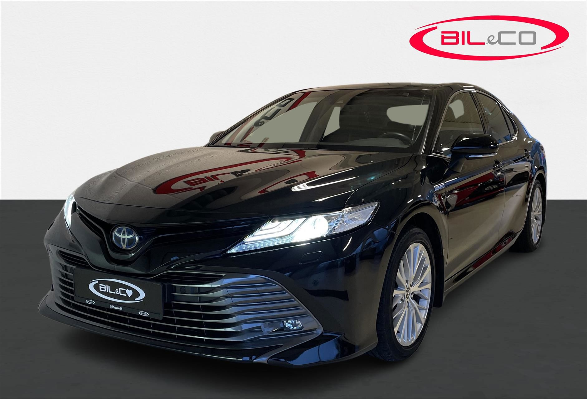 Toyota - Camry