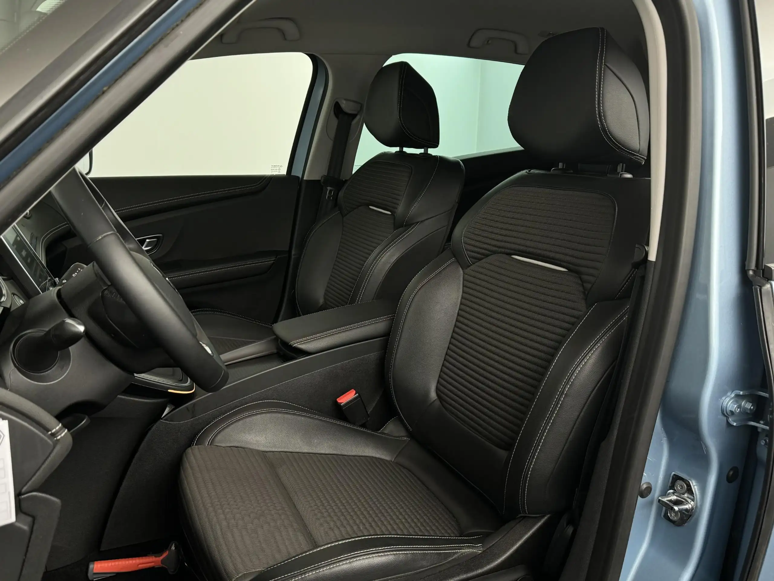 Renault - Scenic