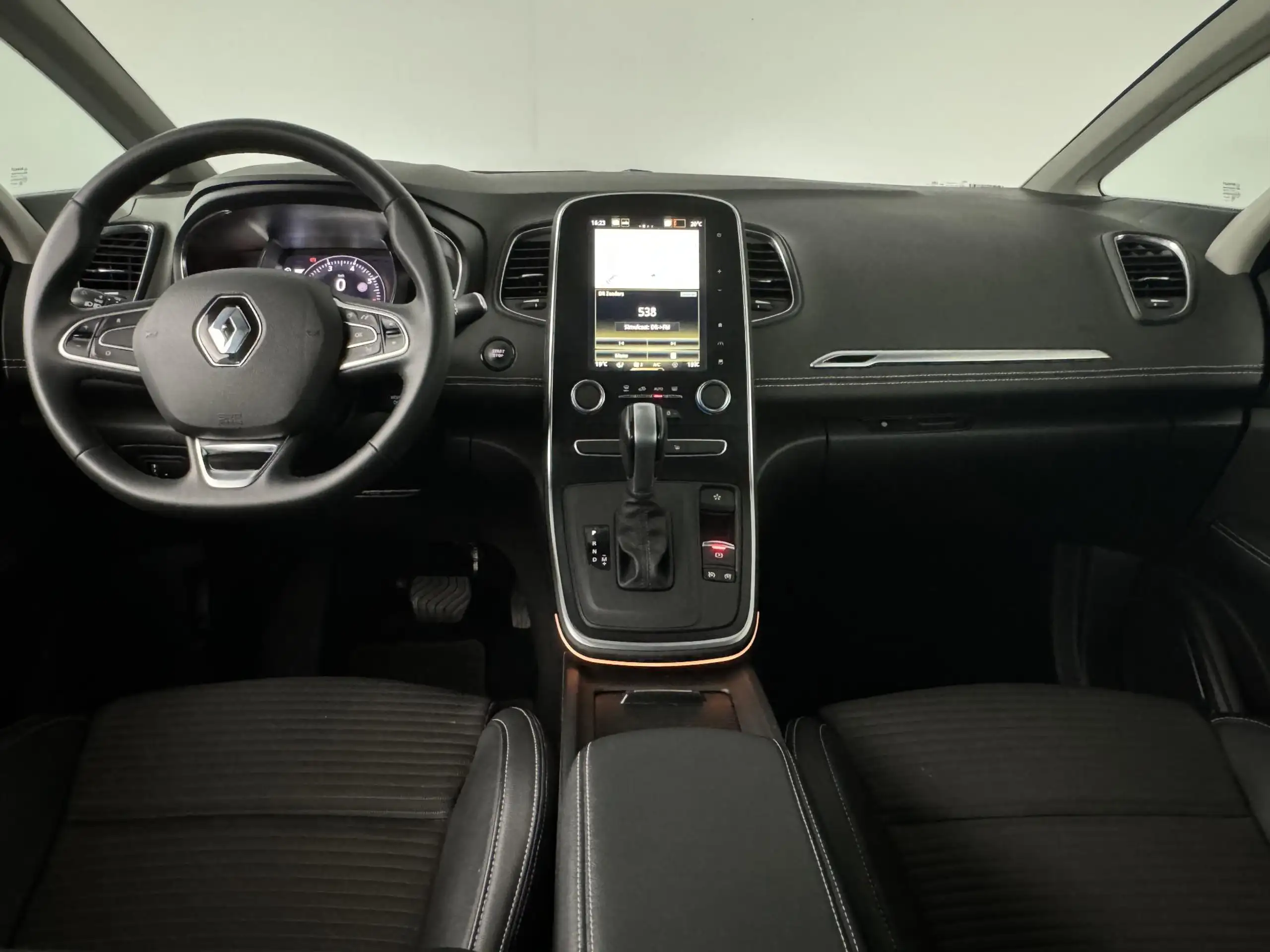 Renault - Scenic