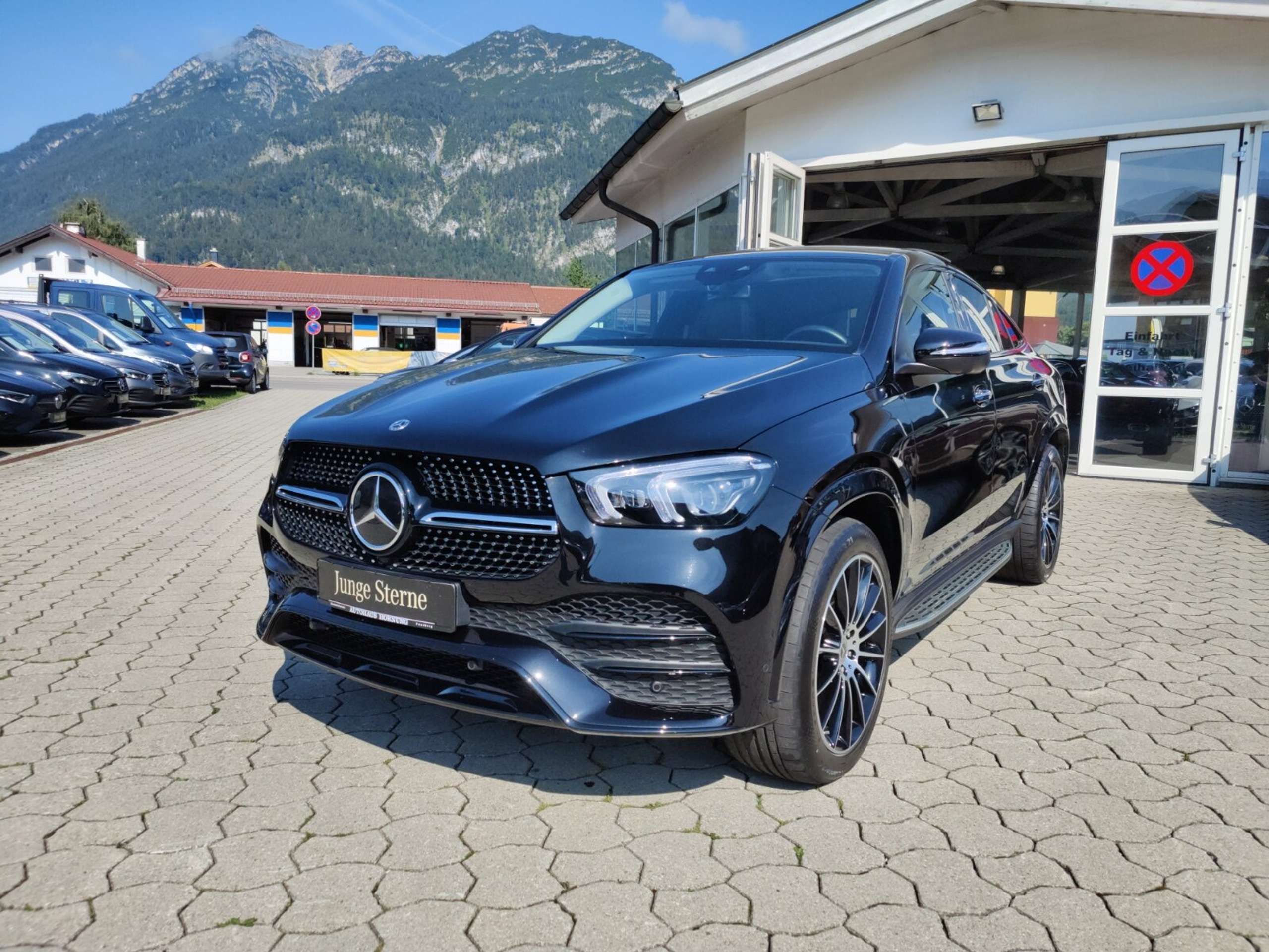 Mercedes-Benz - GLE 400