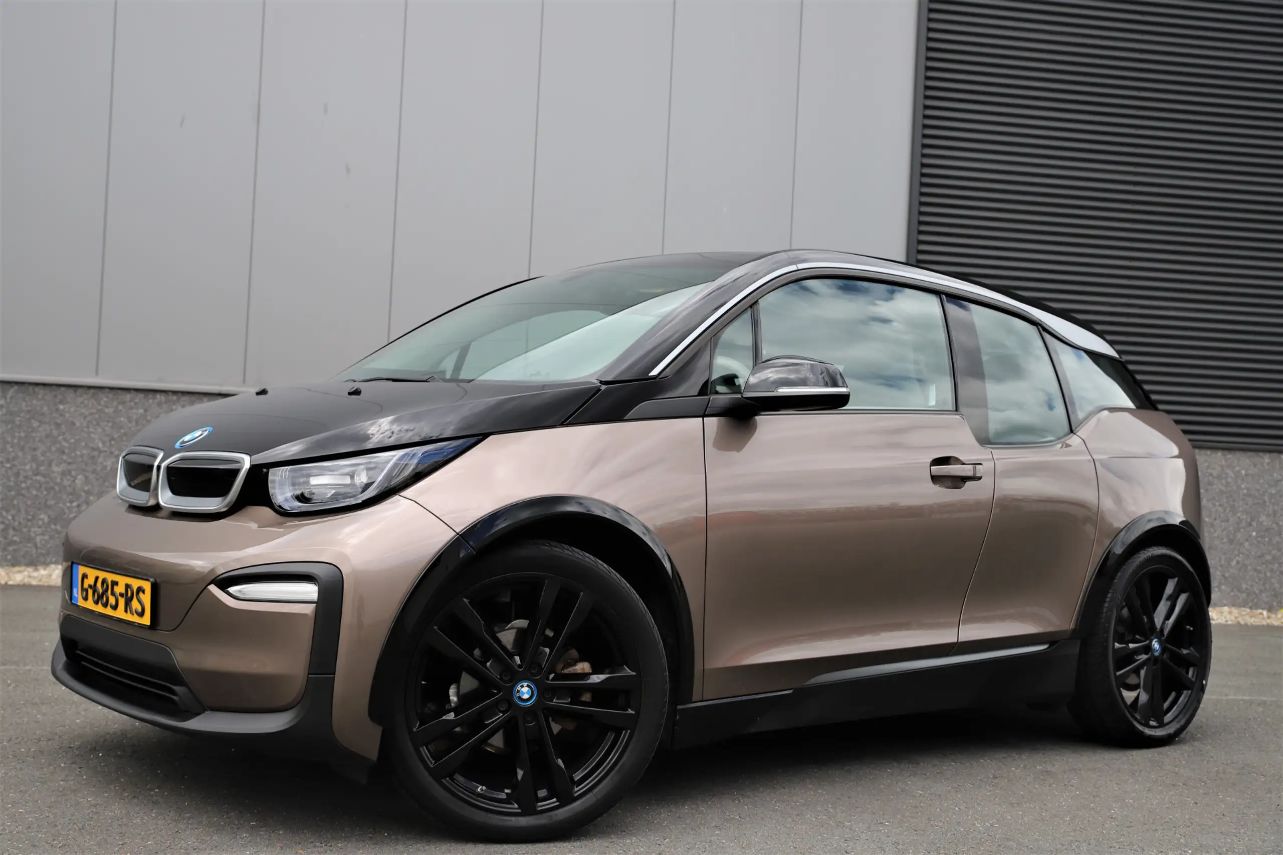 BMW - i3