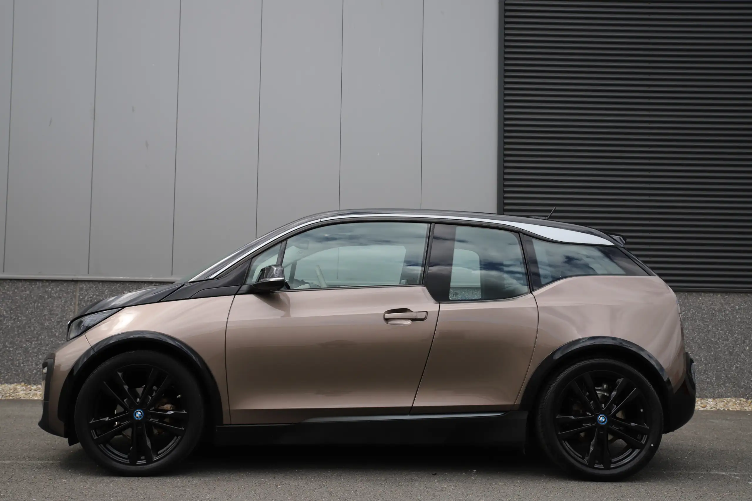 BMW - i3