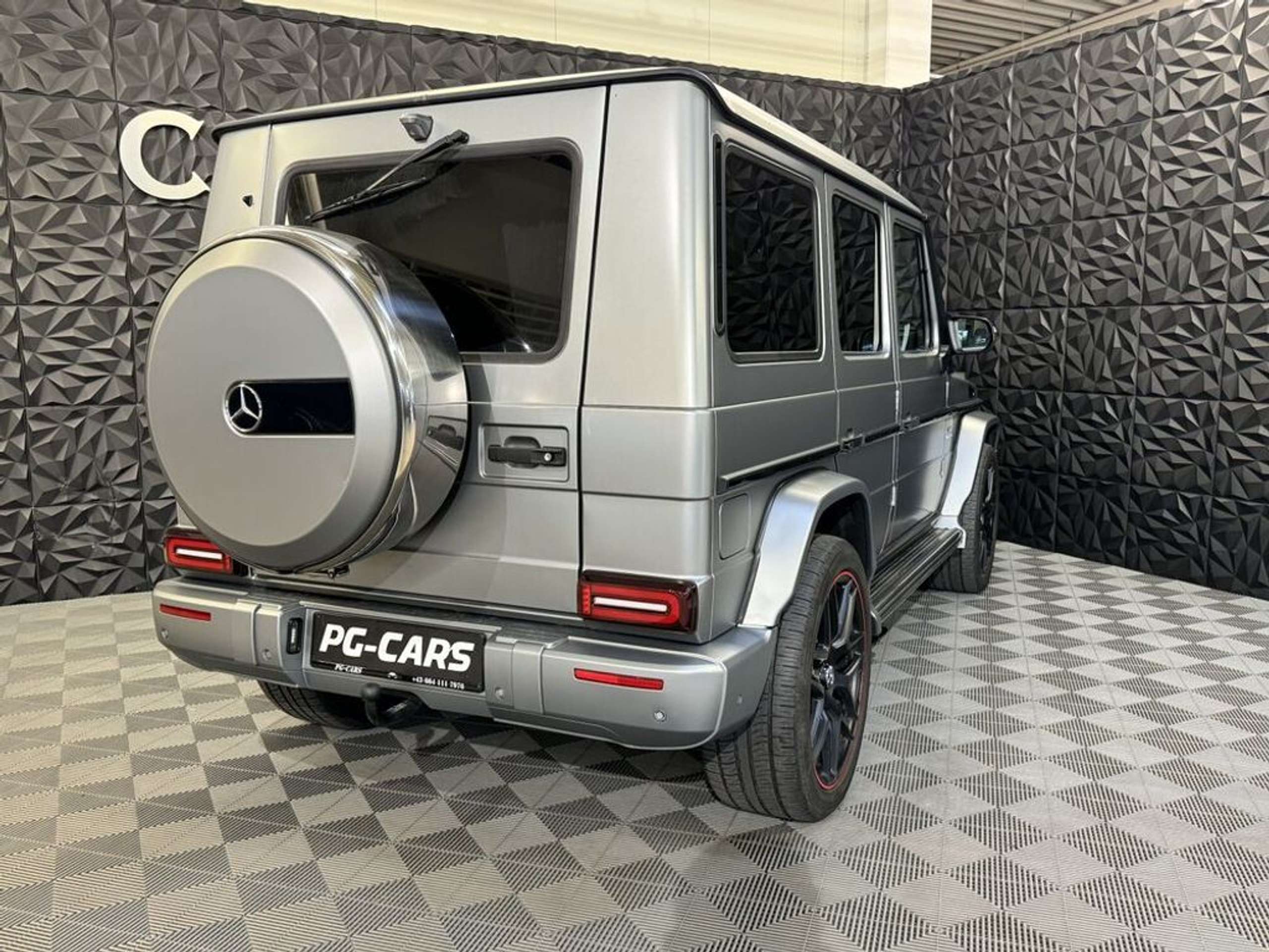 Mercedes-Benz - G 63 AMG