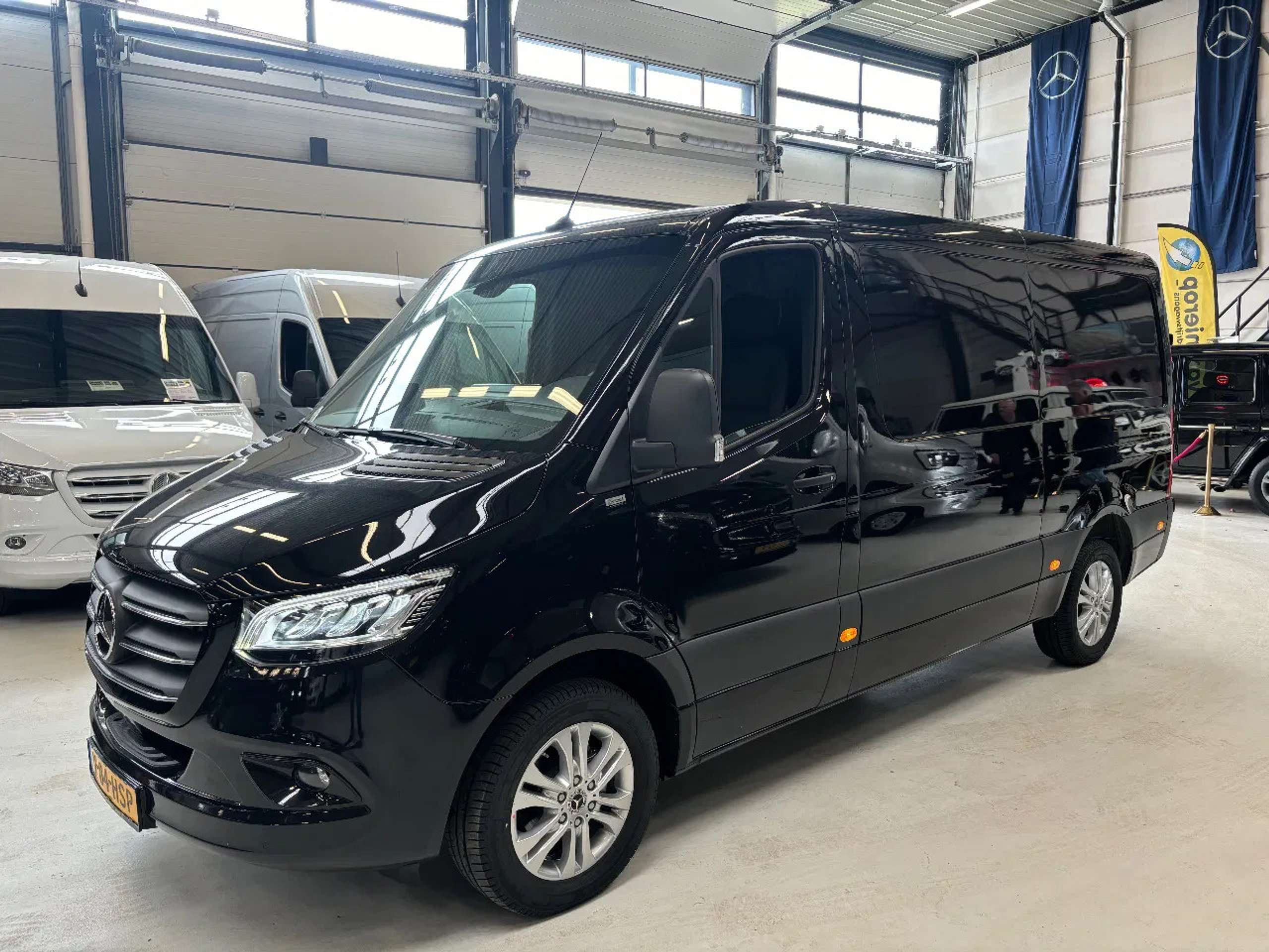 Mercedes-Benz - Sprinter