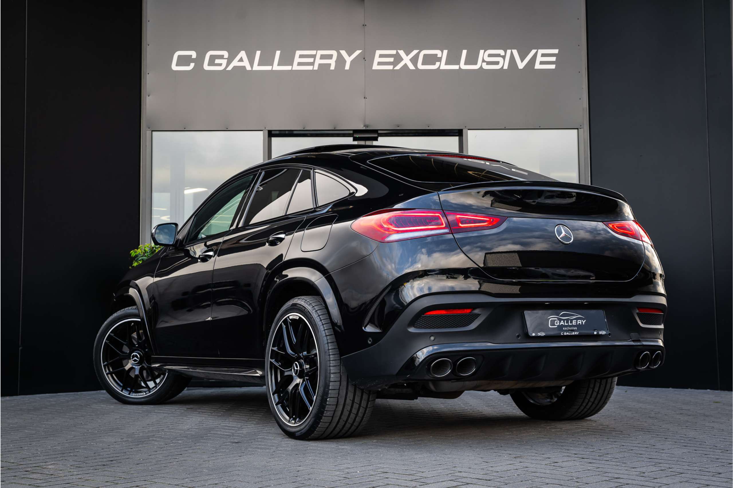 Mercedes-Benz - GLE 350