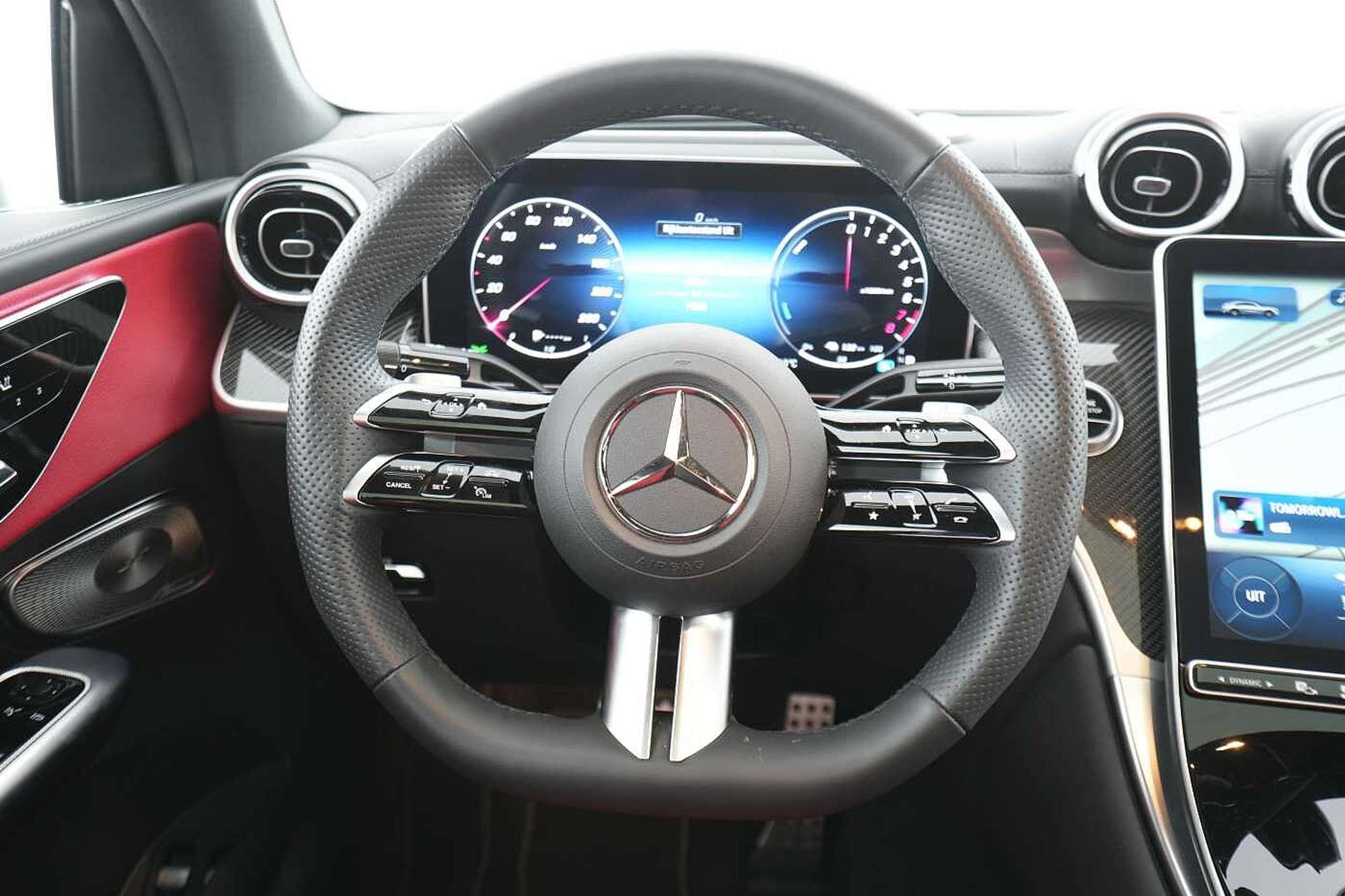 Mercedes-Benz - GLC 400