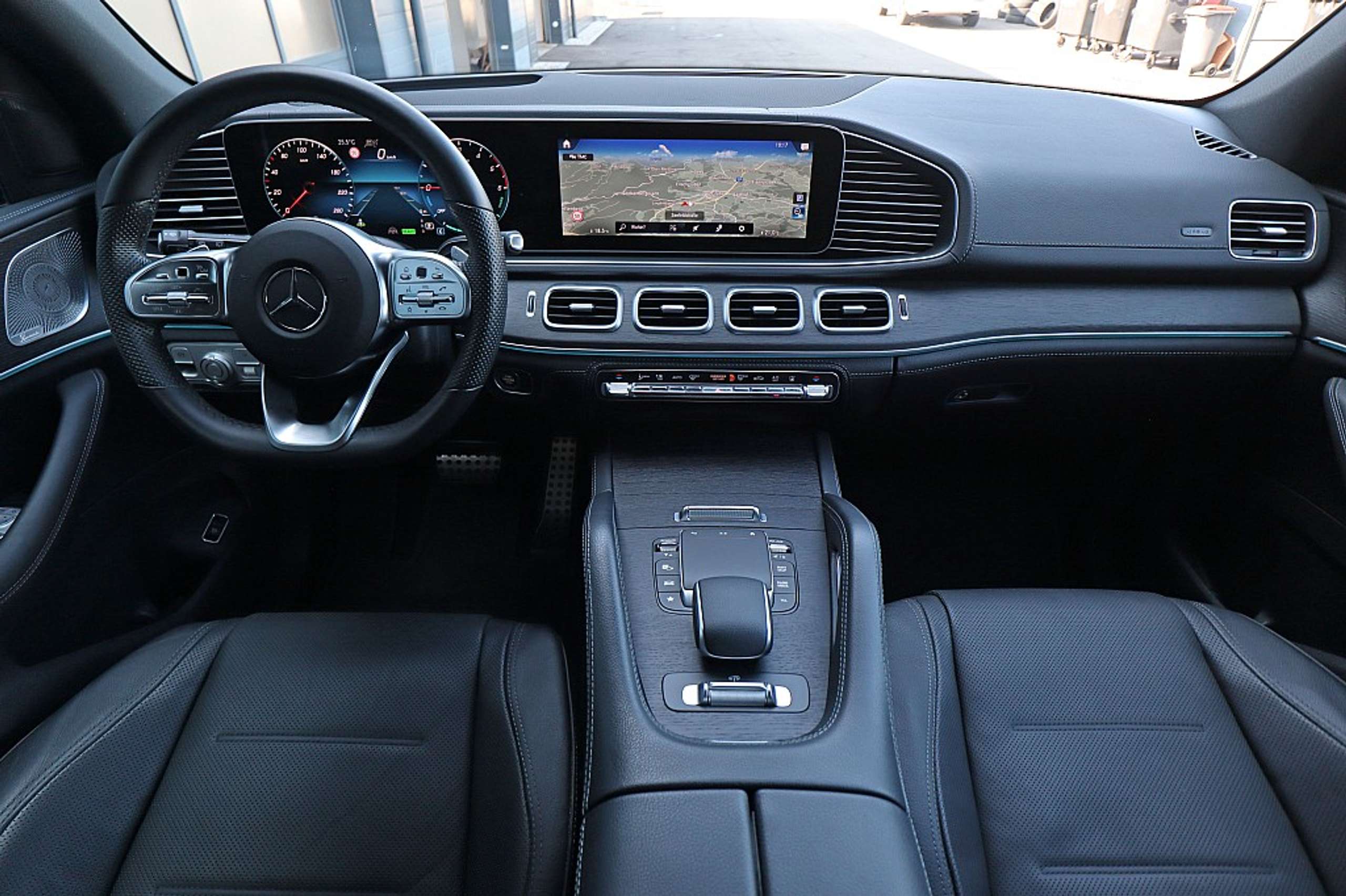 Mercedes-Benz - GLE 350