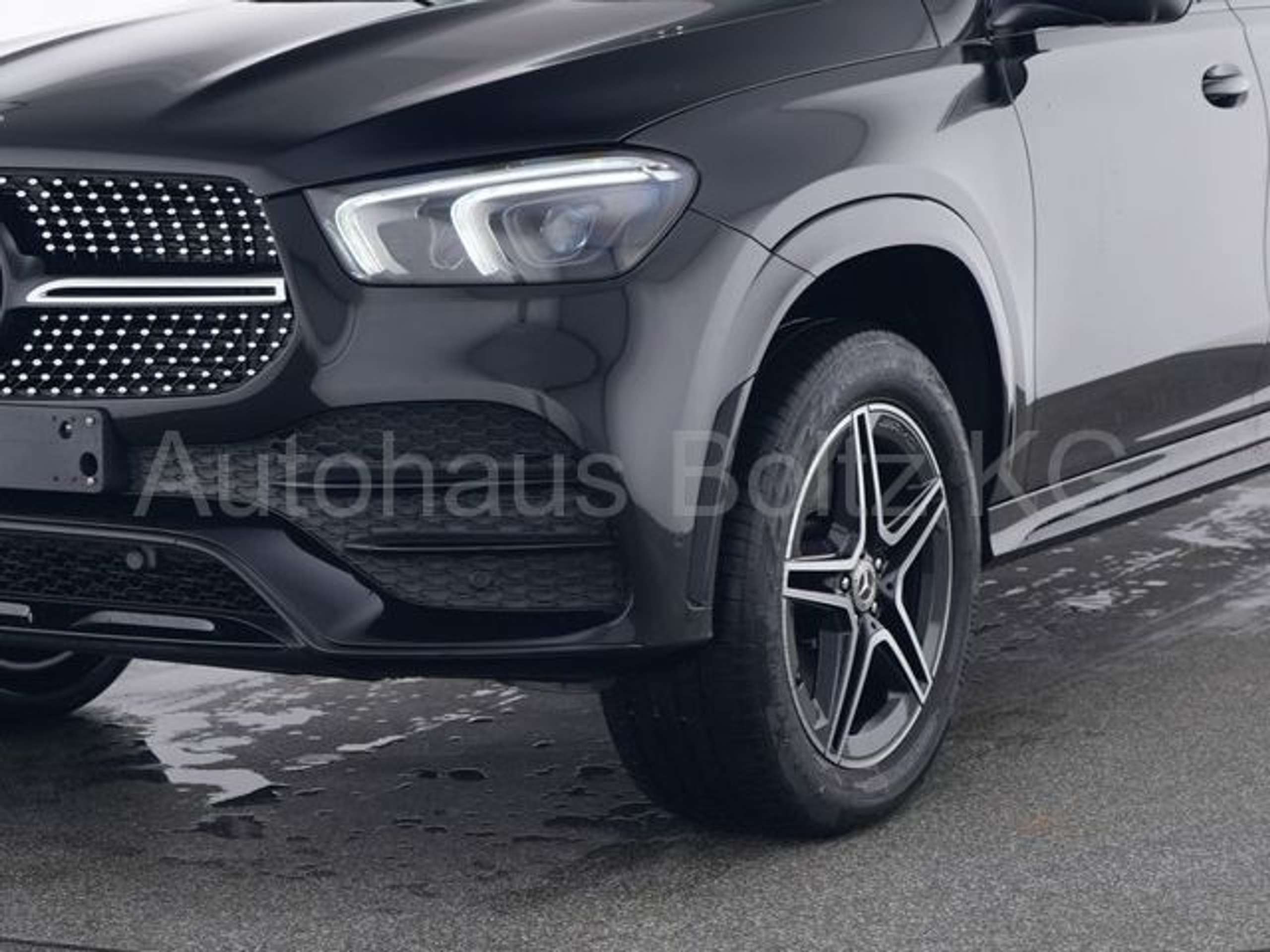 Mercedes-Benz - GLE 580