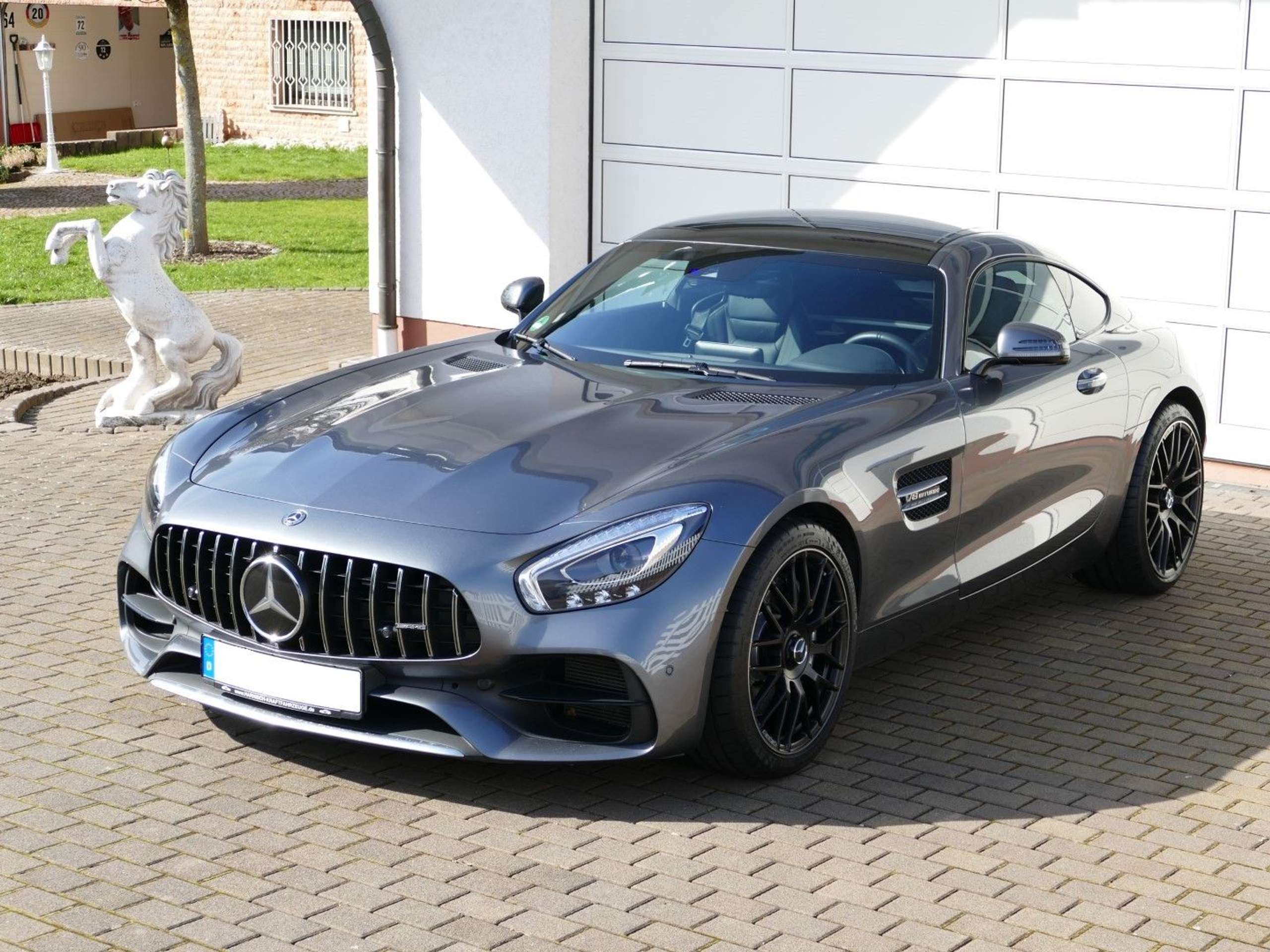 Mercedes-Benz - AMG GT