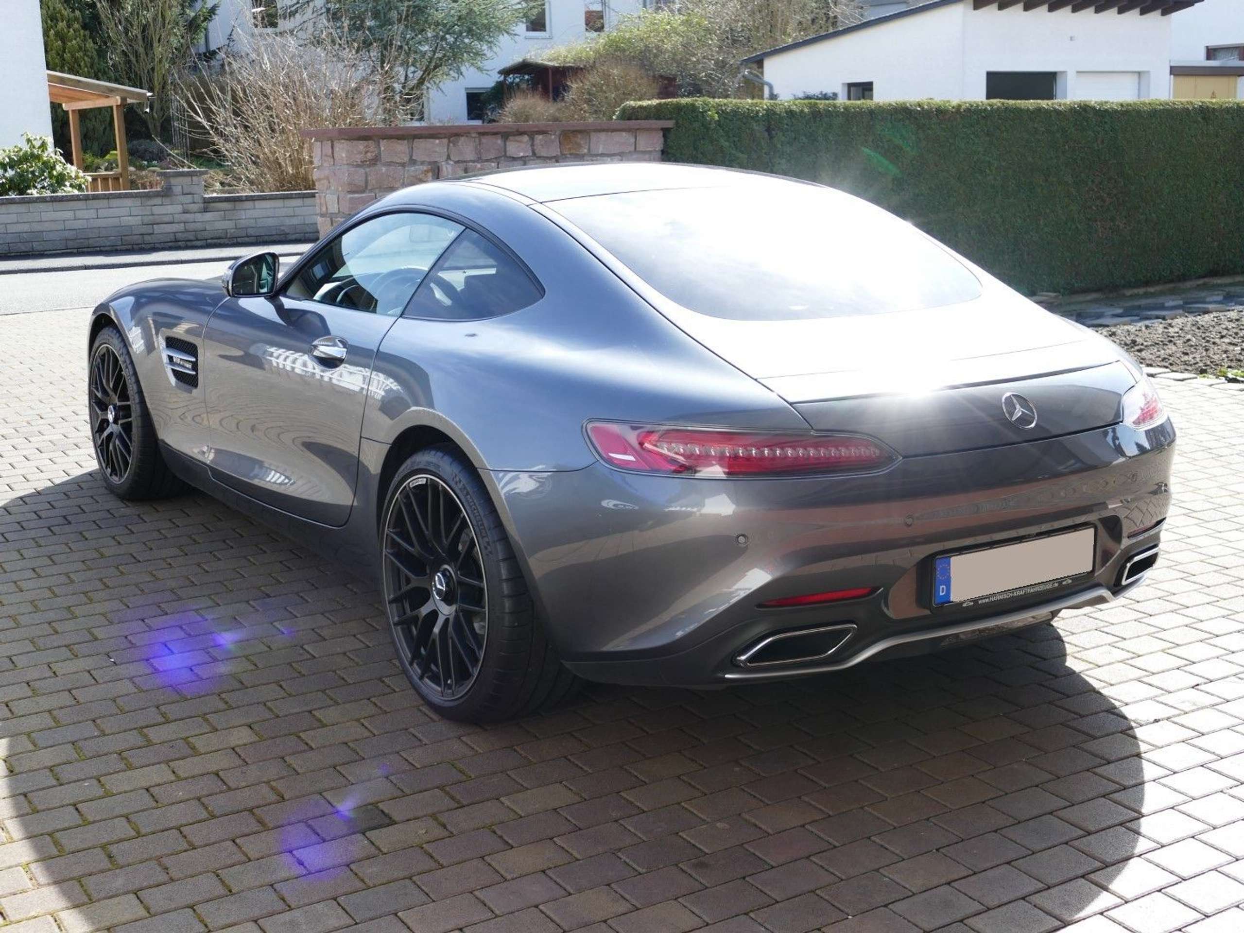 Mercedes-Benz - AMG GT