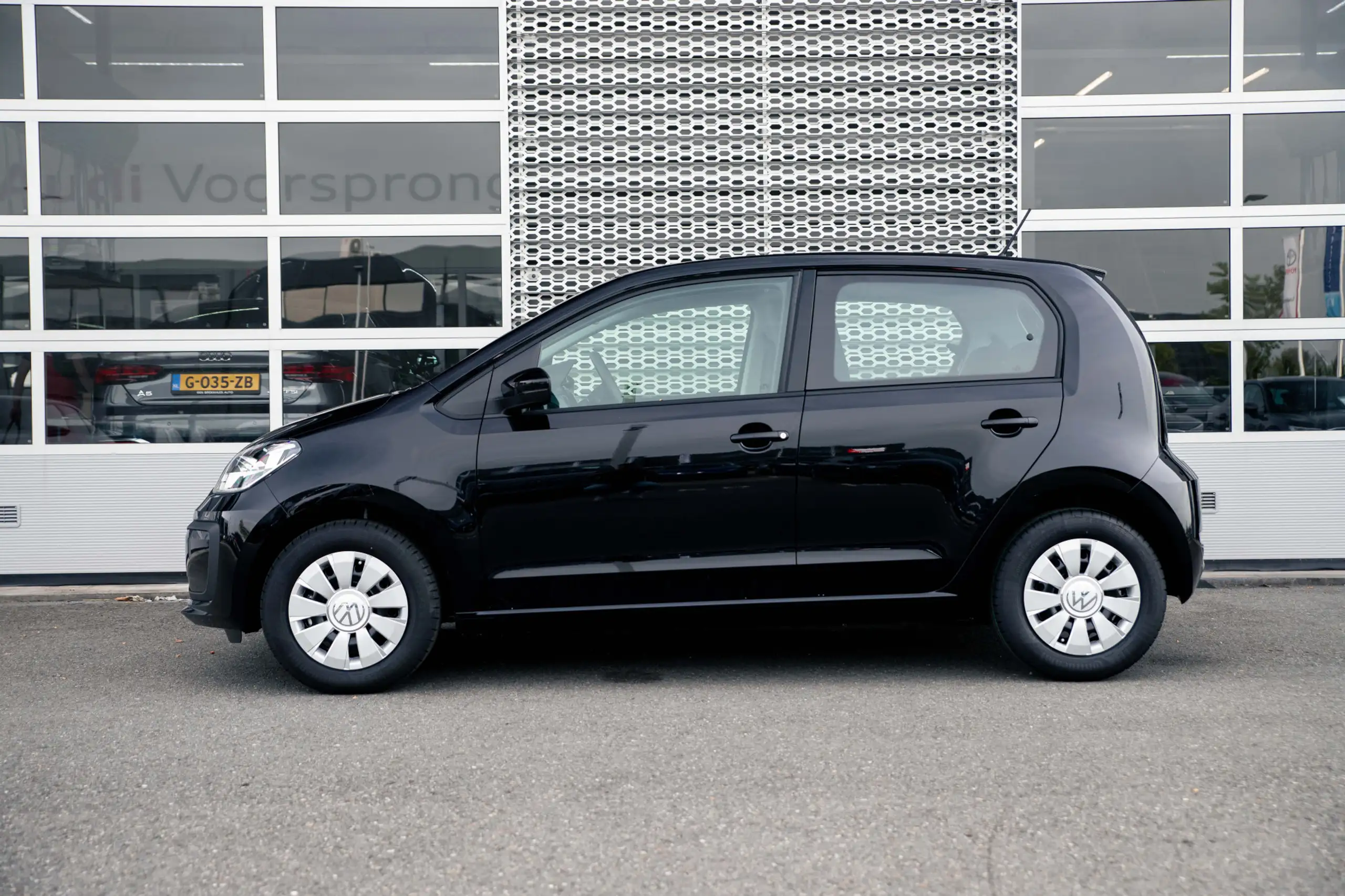 Volkswagen - up!