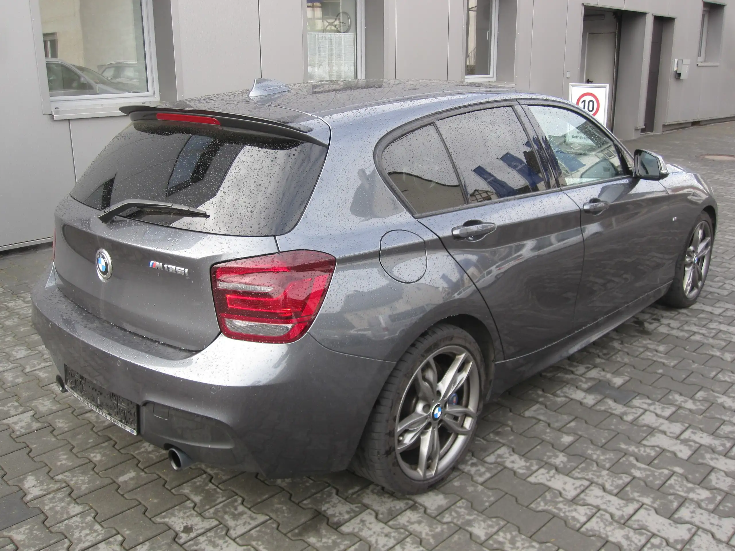 BMW - 135