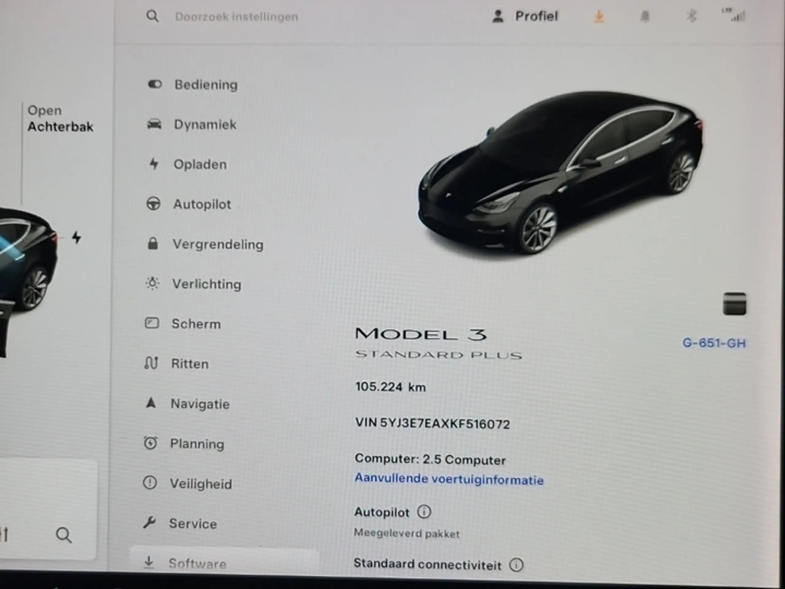 Tesla - Model 3