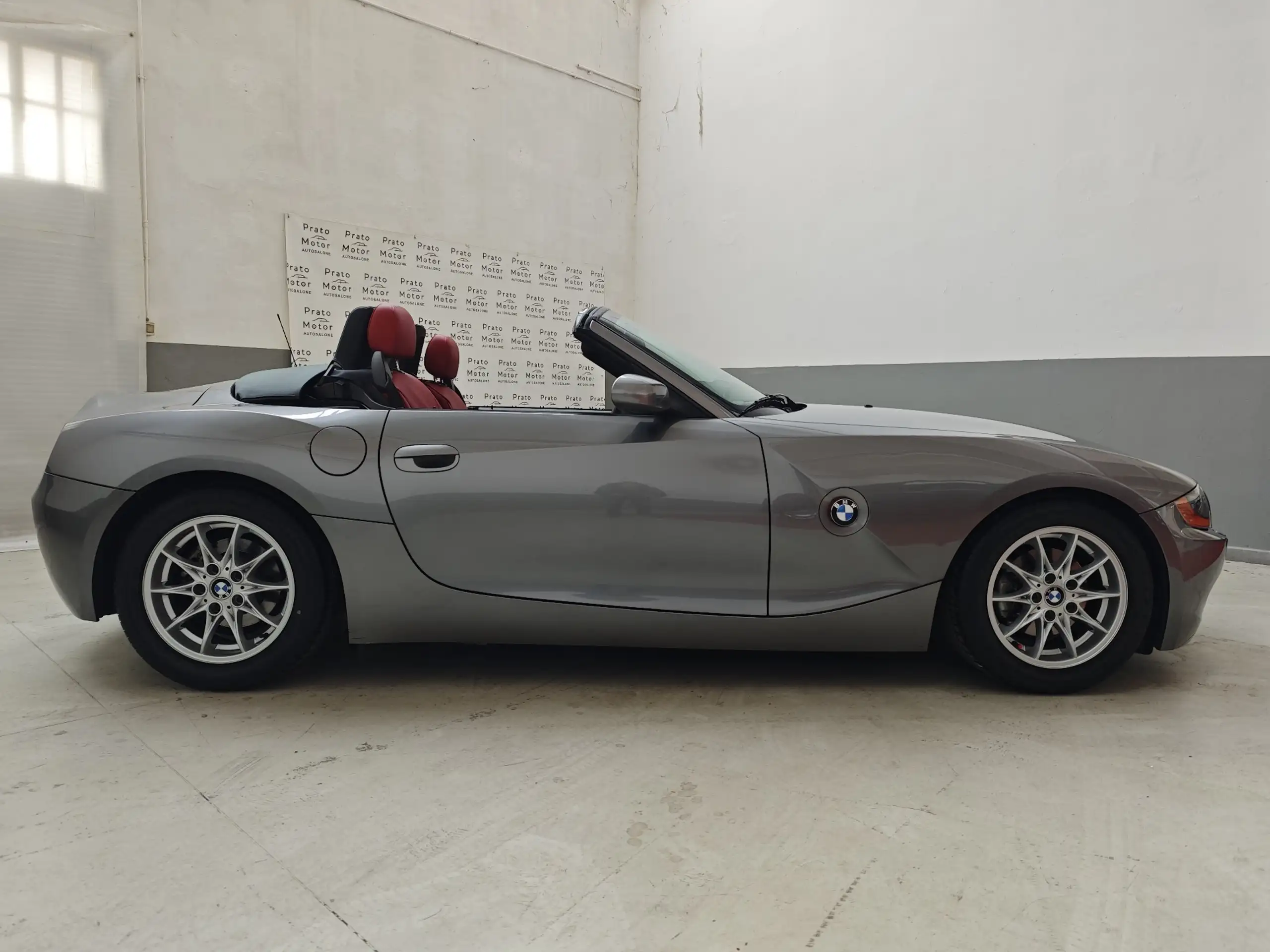 BMW - Z4