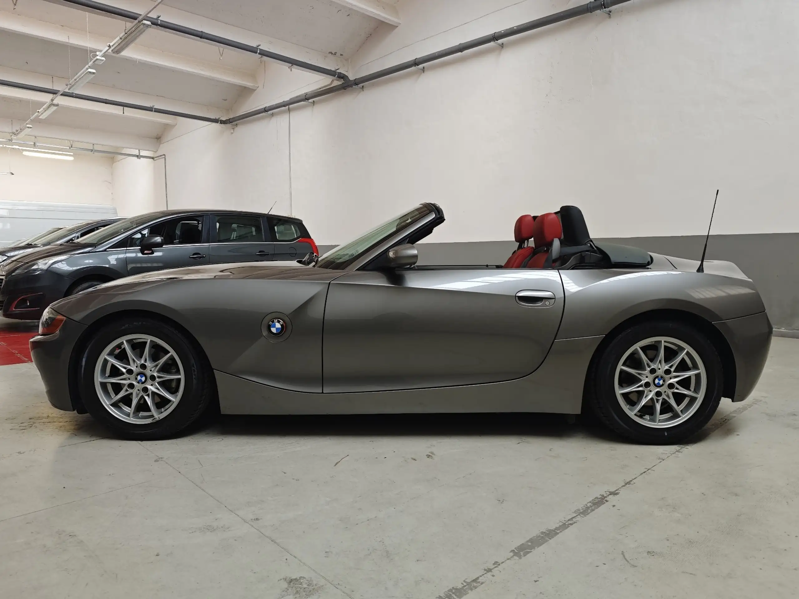 BMW - Z4