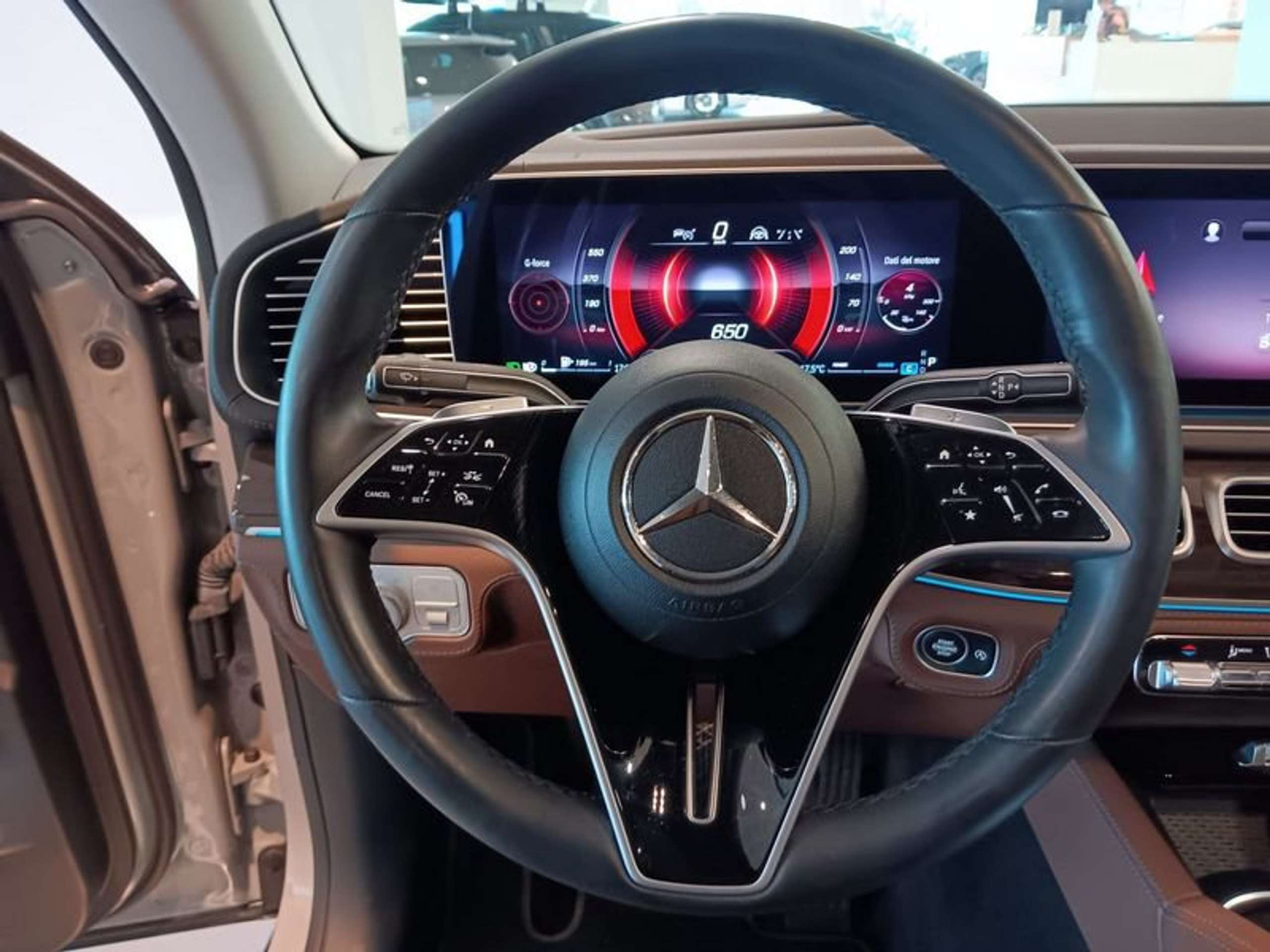 Mercedes-Benz - GLE 300