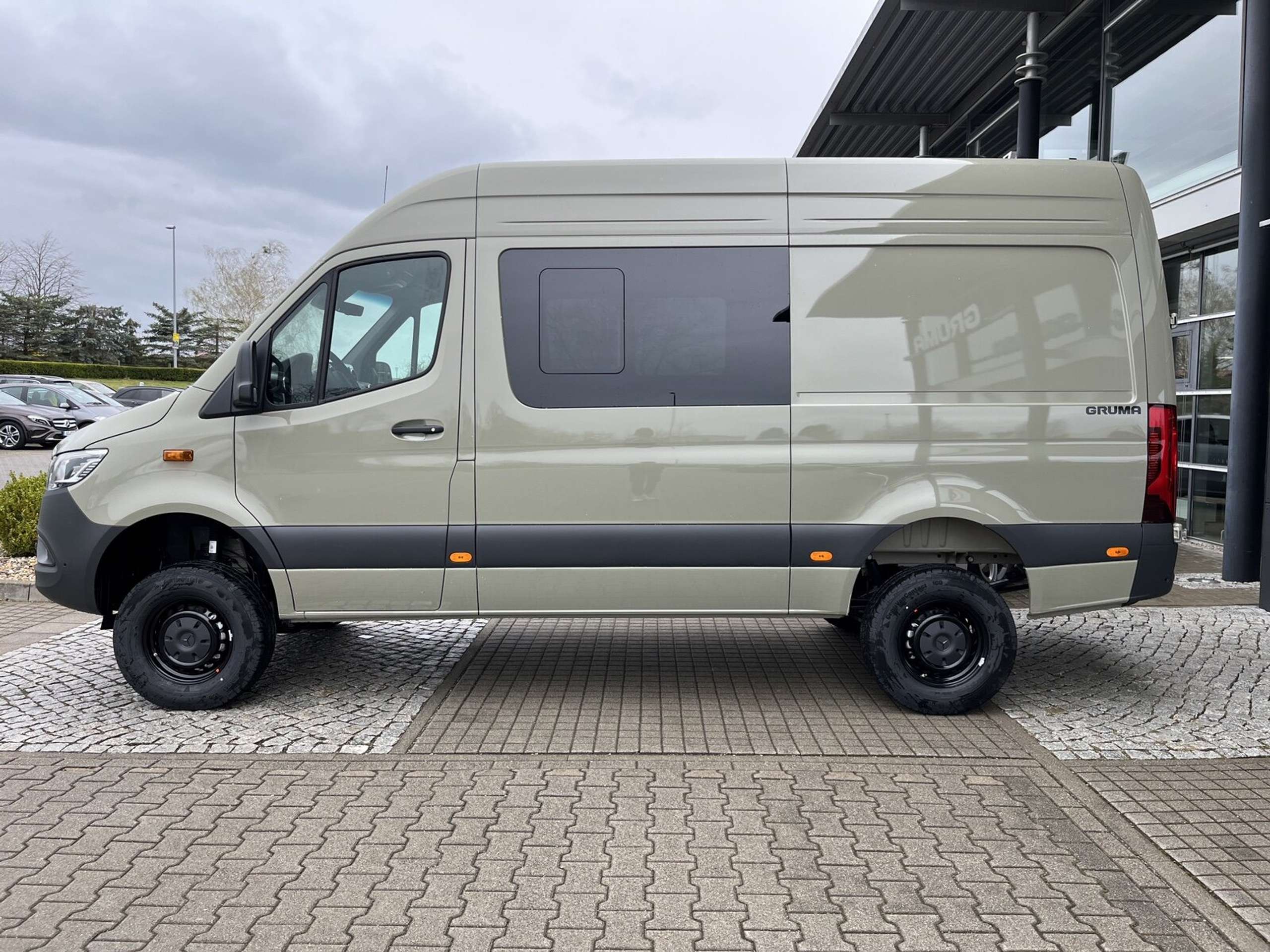 Mercedes-Benz - Sprinter