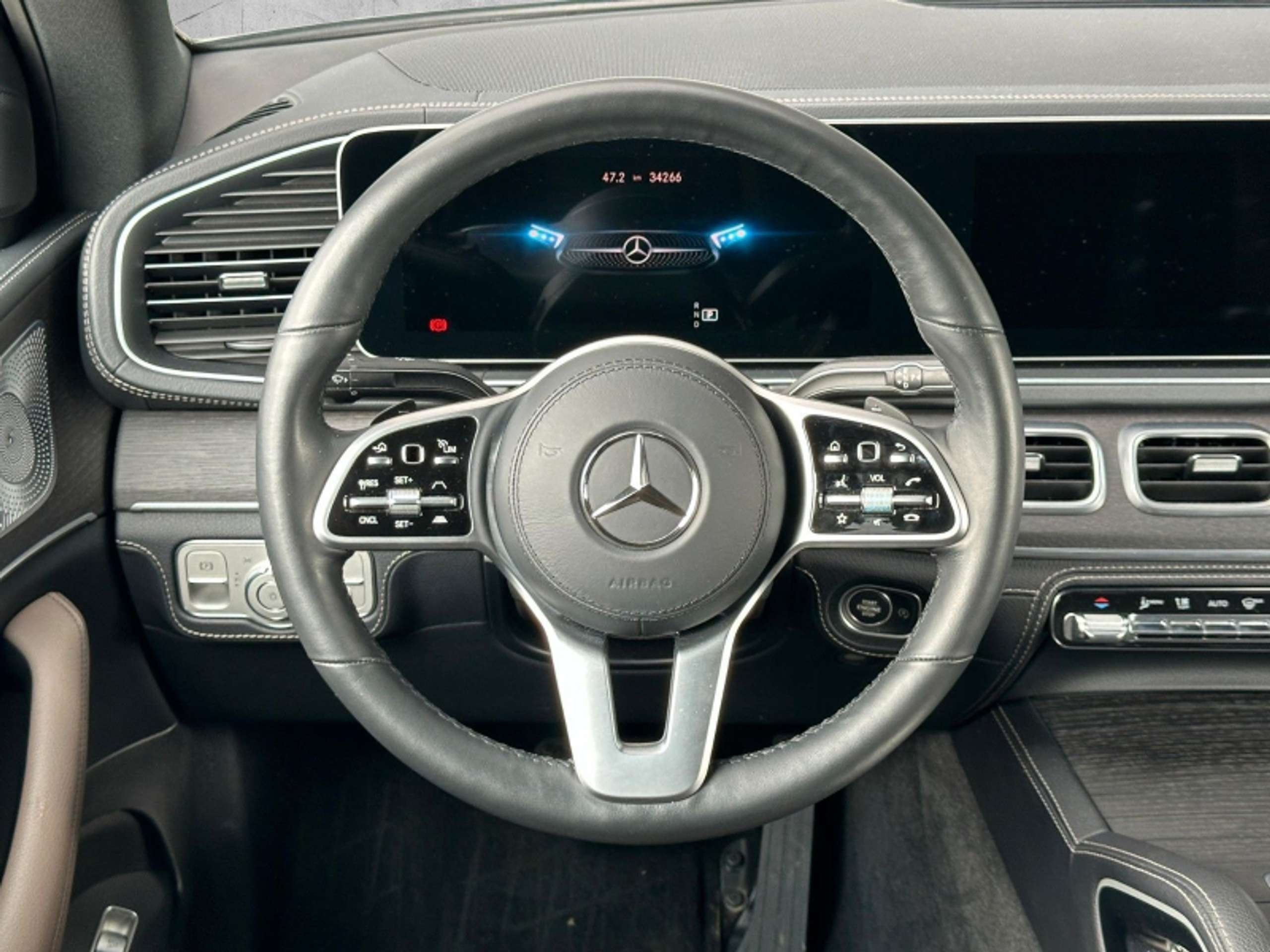 Mercedes-Benz - GLE 350