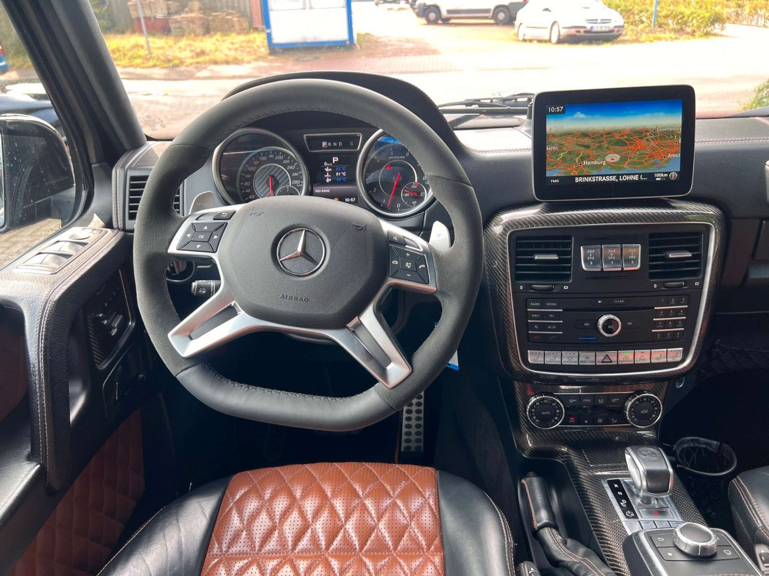 Mercedes-Benz - G 63 AMG