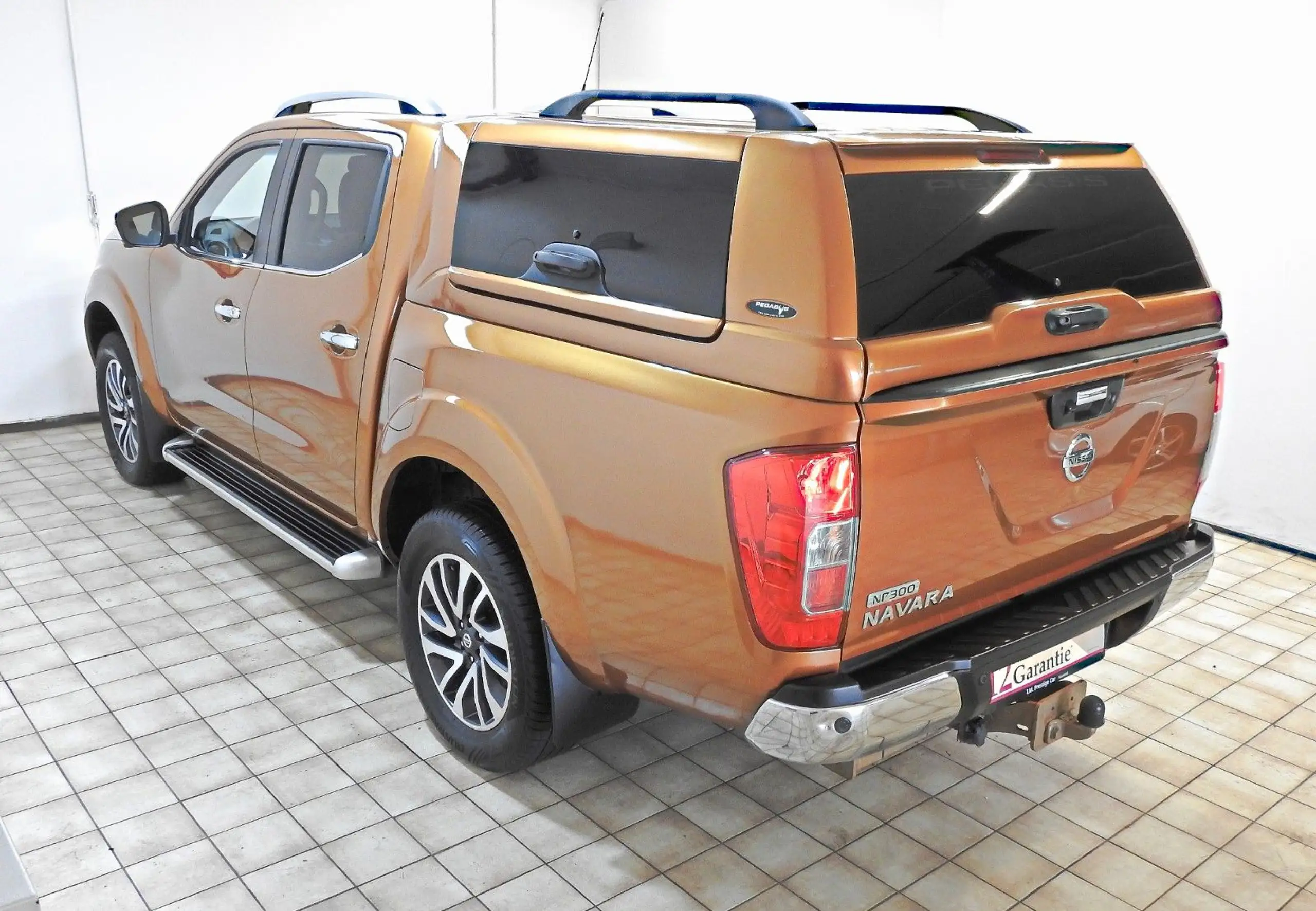 Nissan - Navara