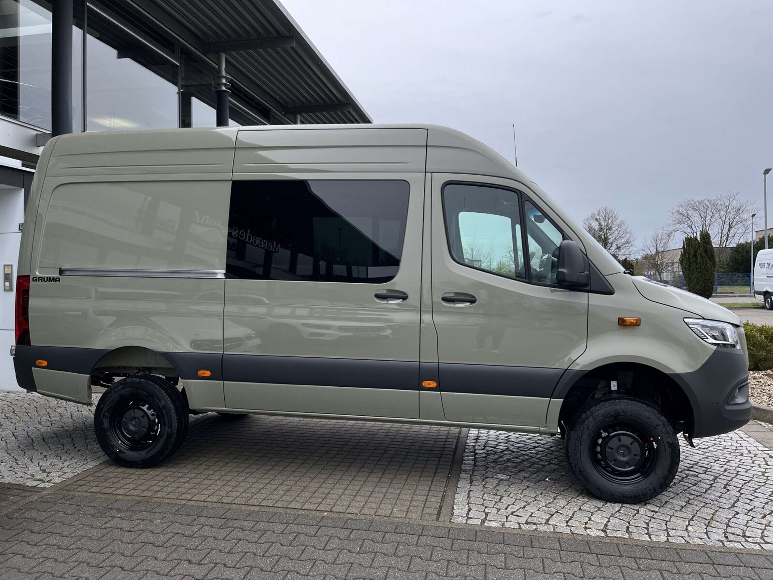 Mercedes-Benz - Sprinter