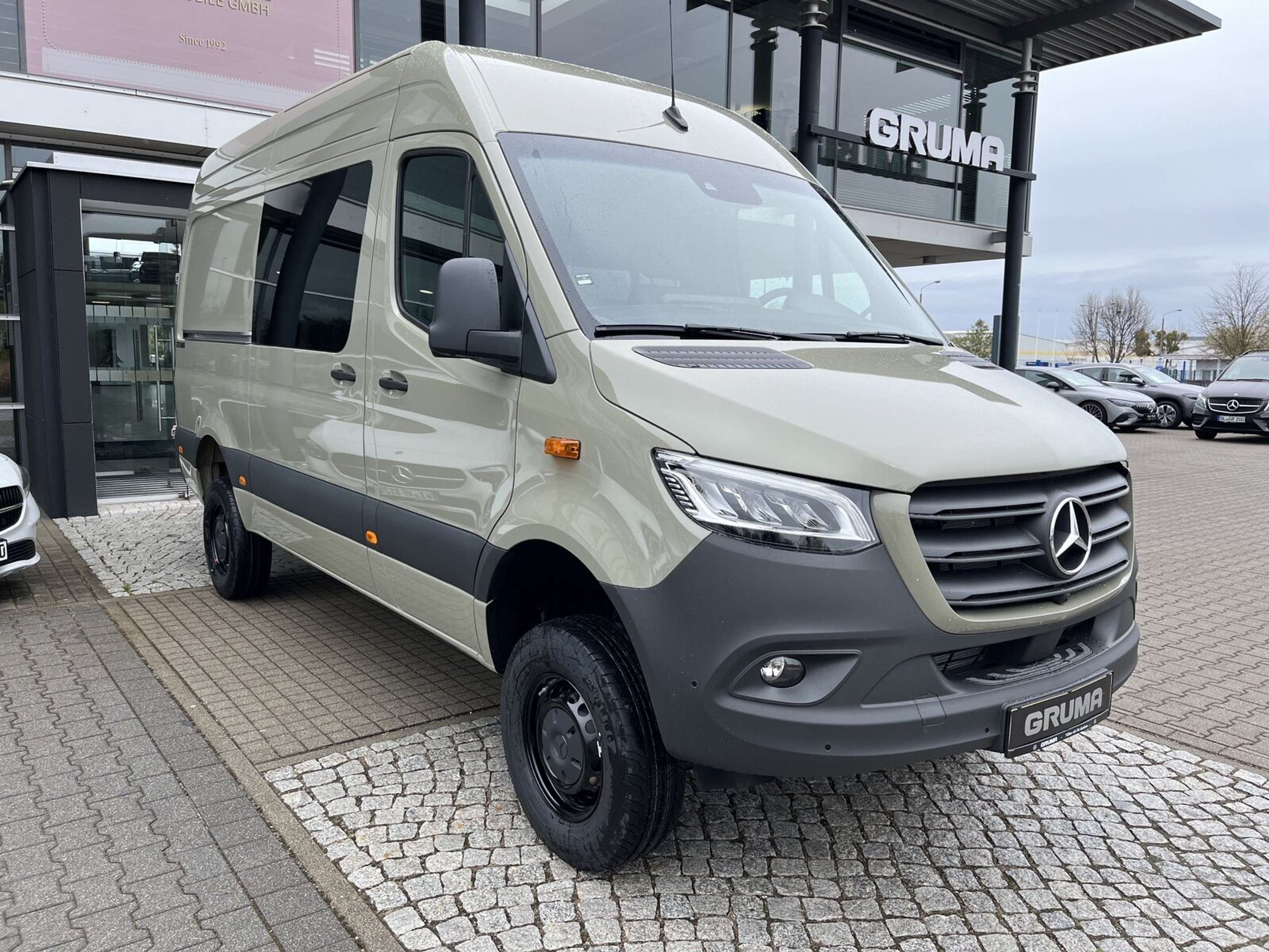 Mercedes-Benz - Sprinter