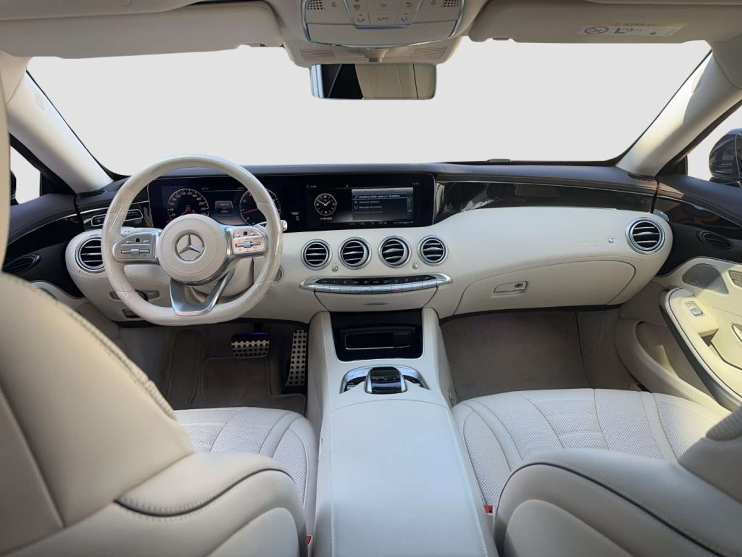 Mercedes-Benz - S 560