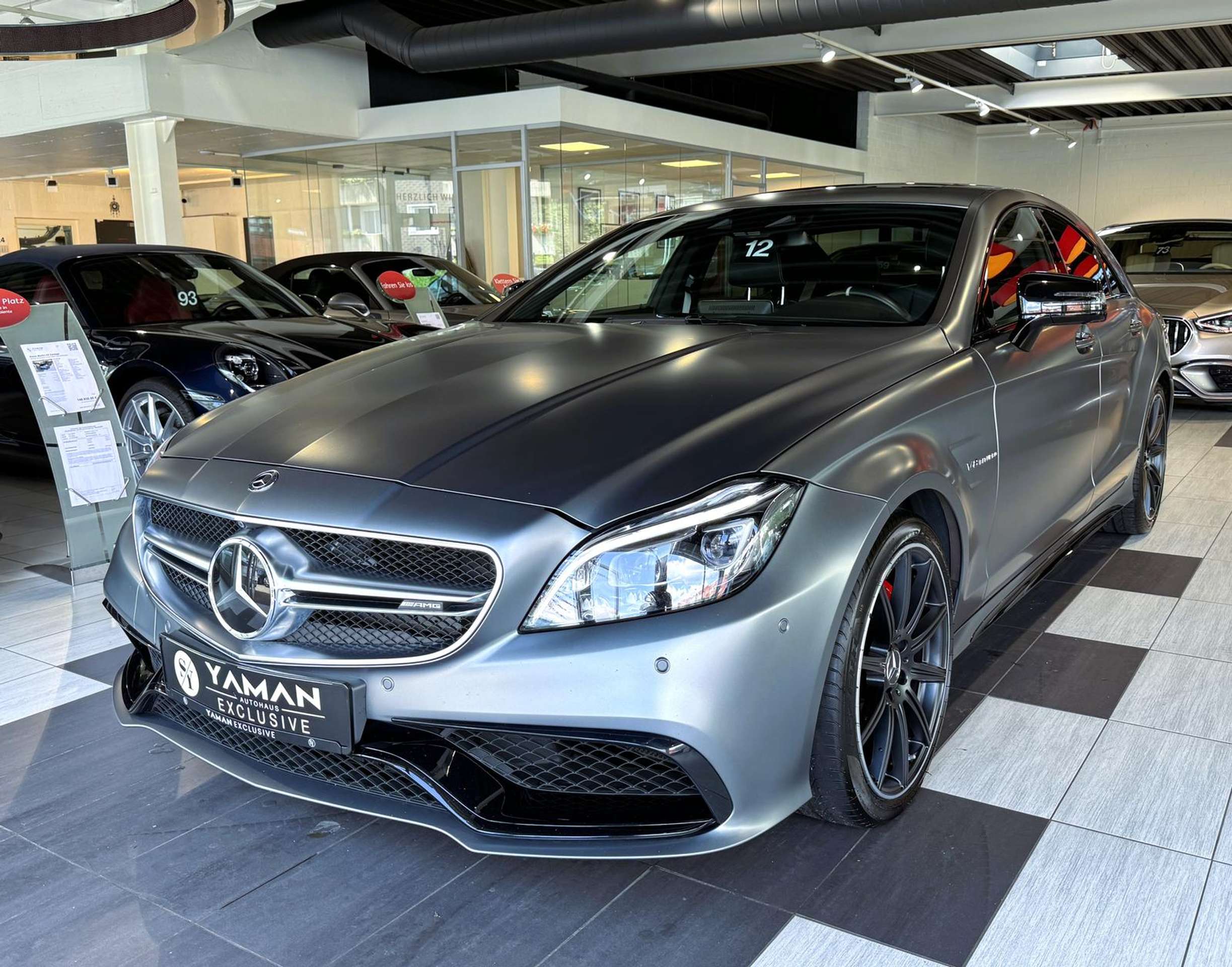 Mercedes-Benz - CLS 63 AMG