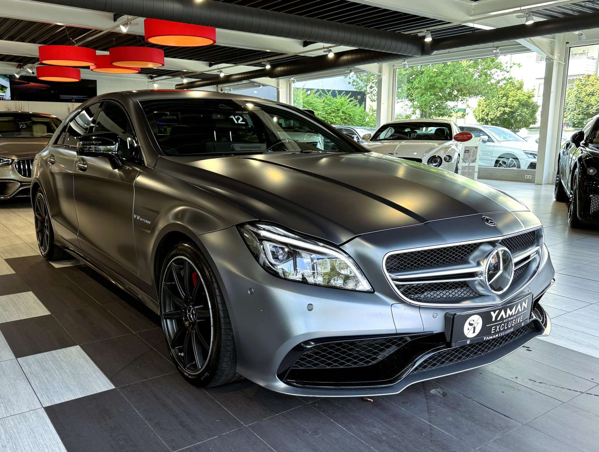 Mercedes-Benz - CLS 63 AMG