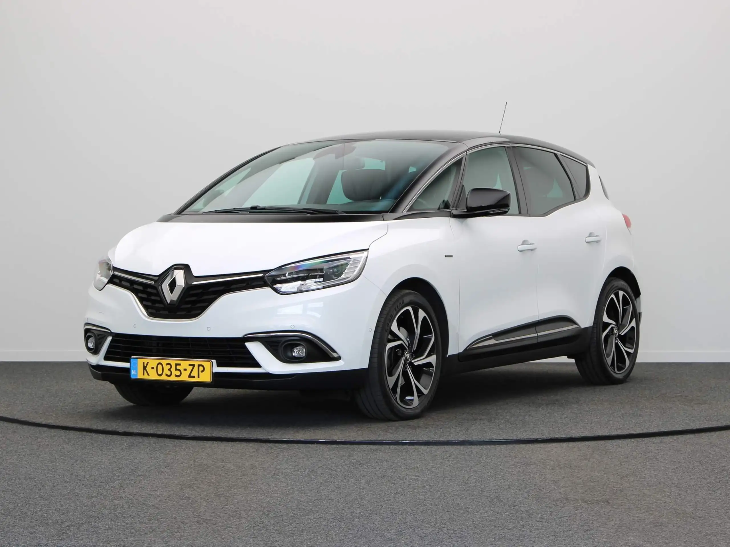 Renault - Scenic