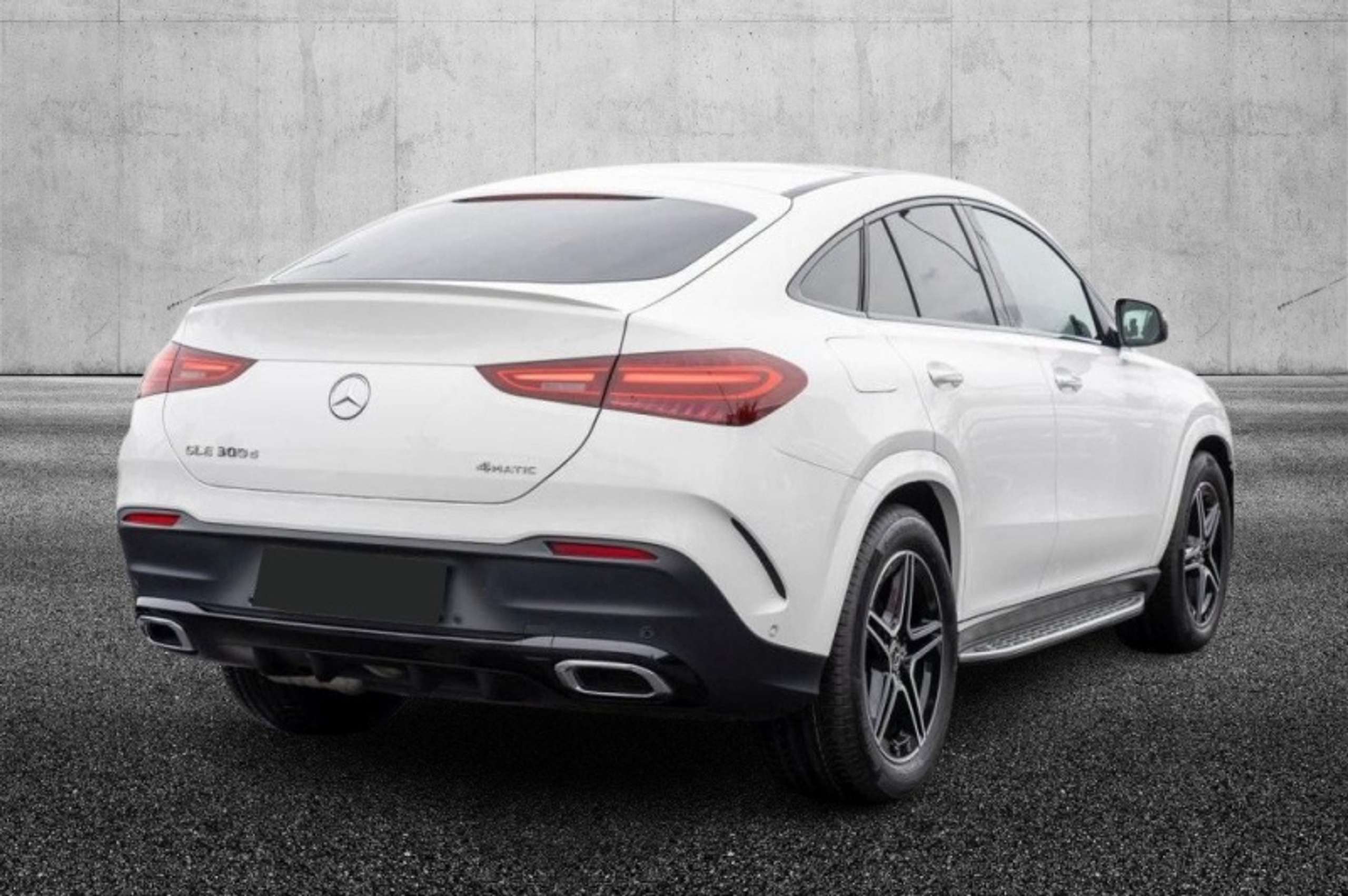 Mercedes-Benz - GLE 300