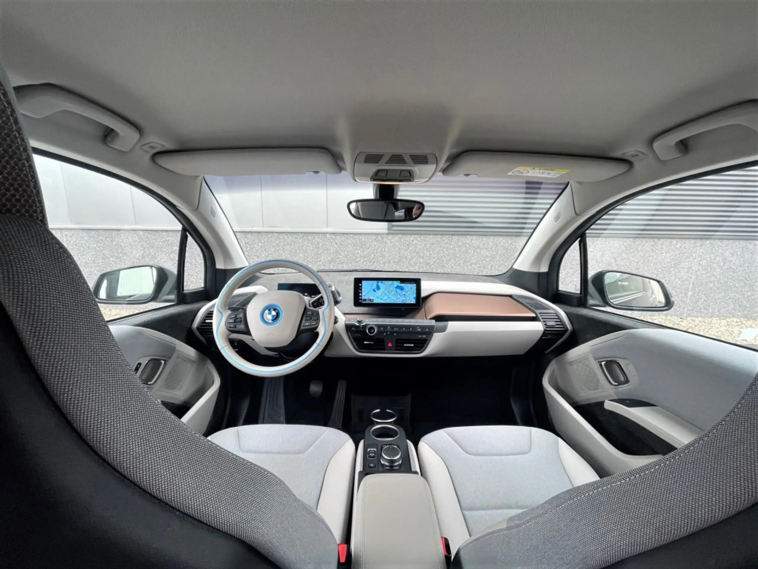 BMW - i3