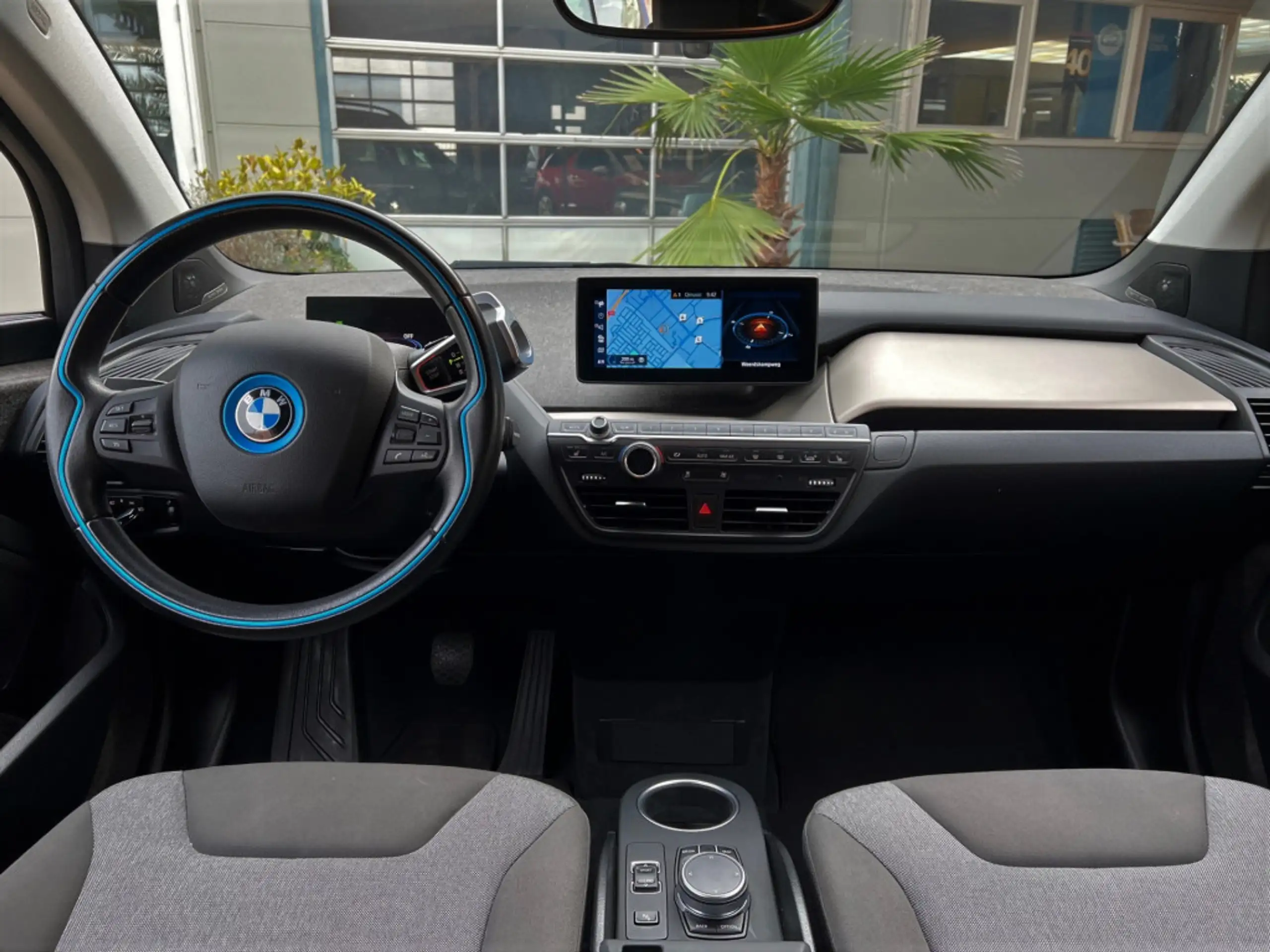 BMW - i3