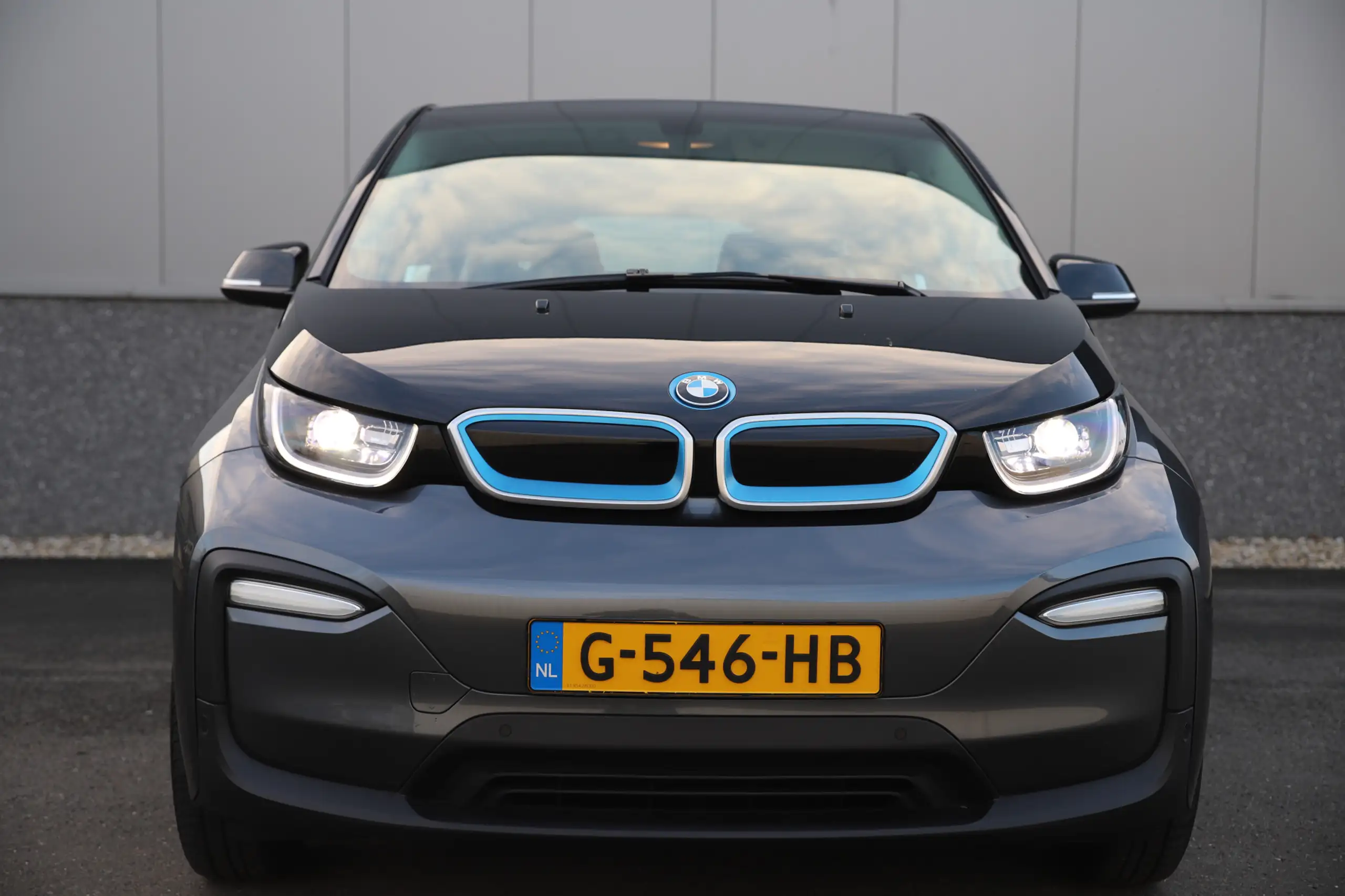 BMW - i3