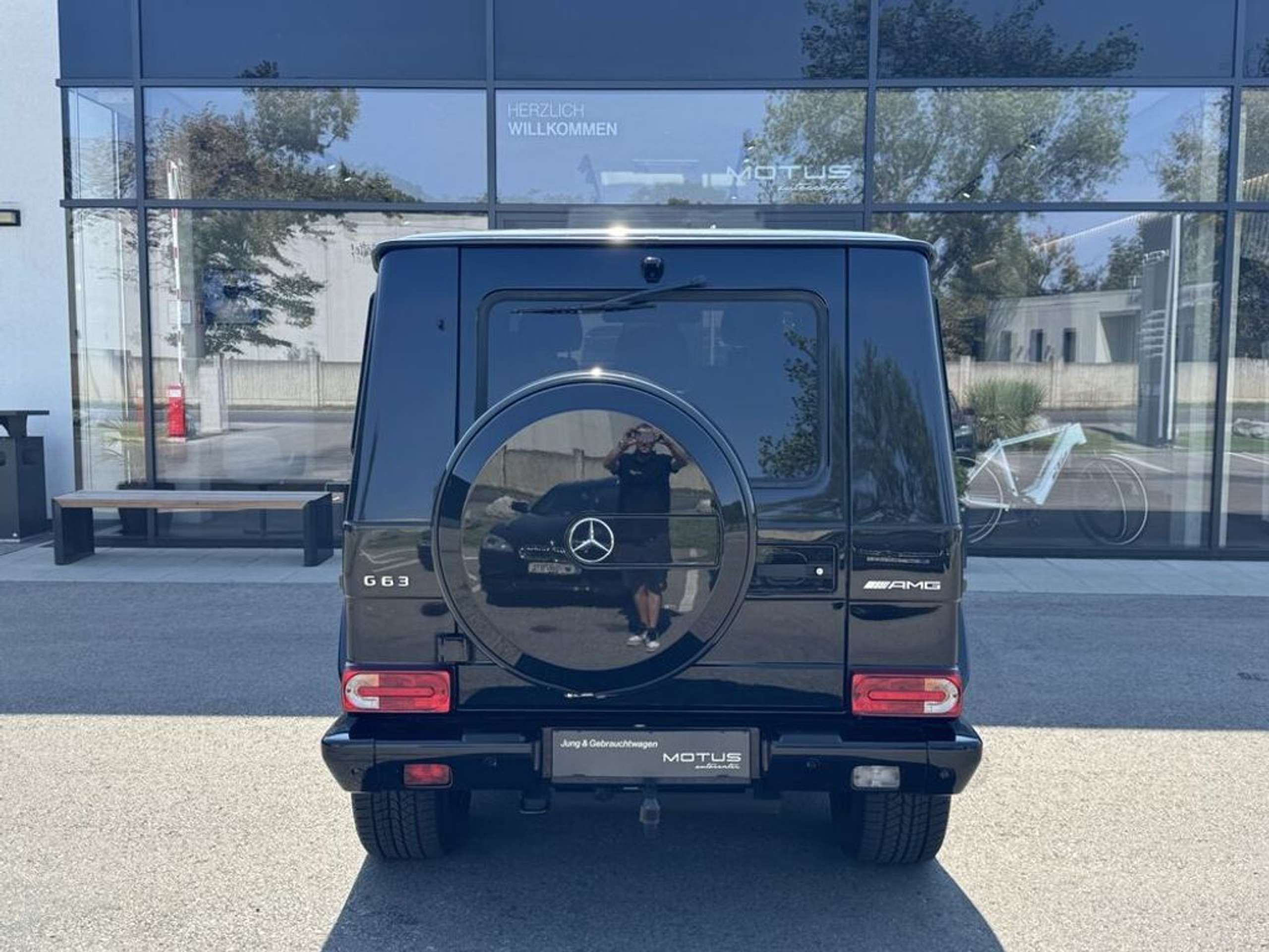 Mercedes-Benz - G 63 AMG