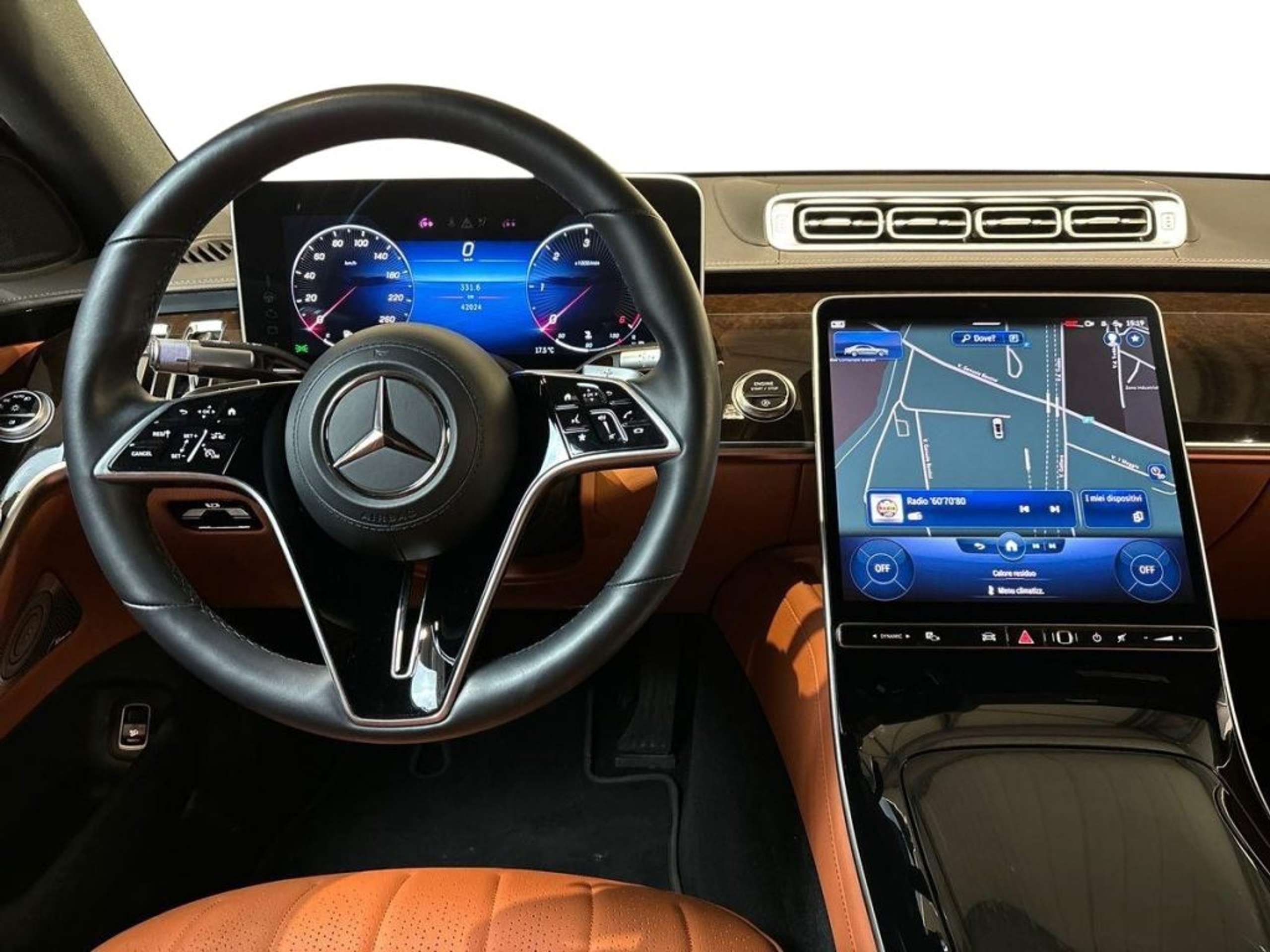 Mercedes-Benz - S 400